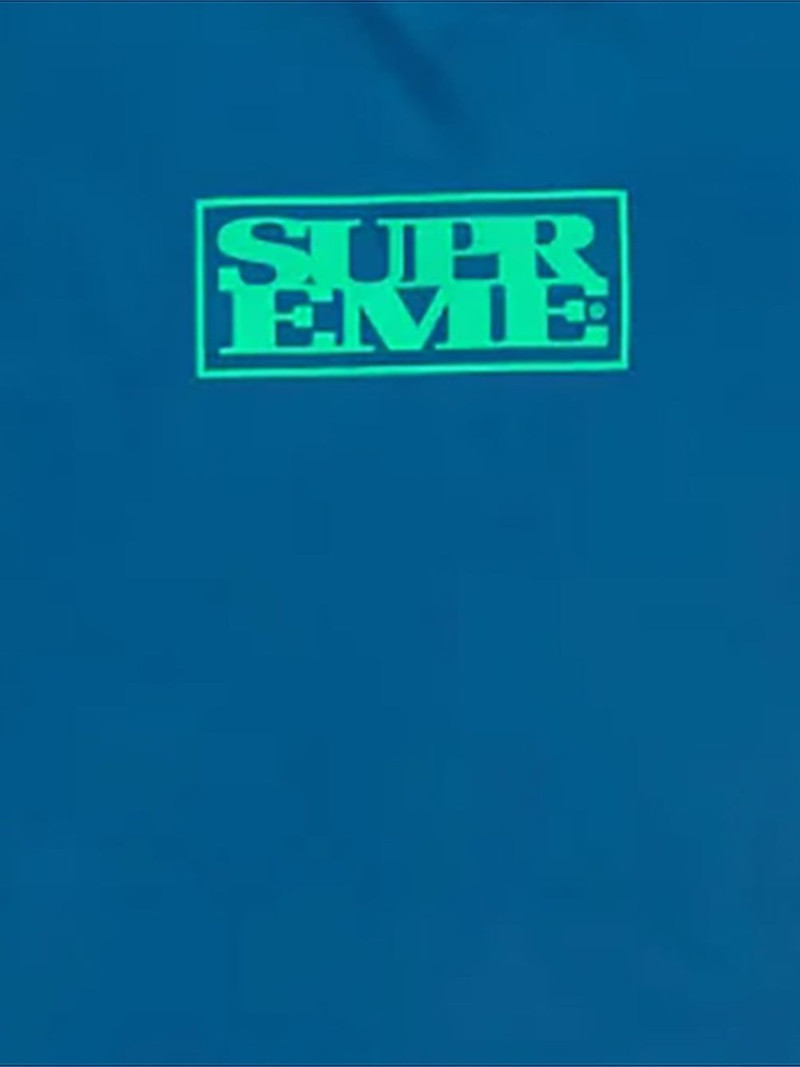 Supreme Connect logo-print T-shirt outlook
