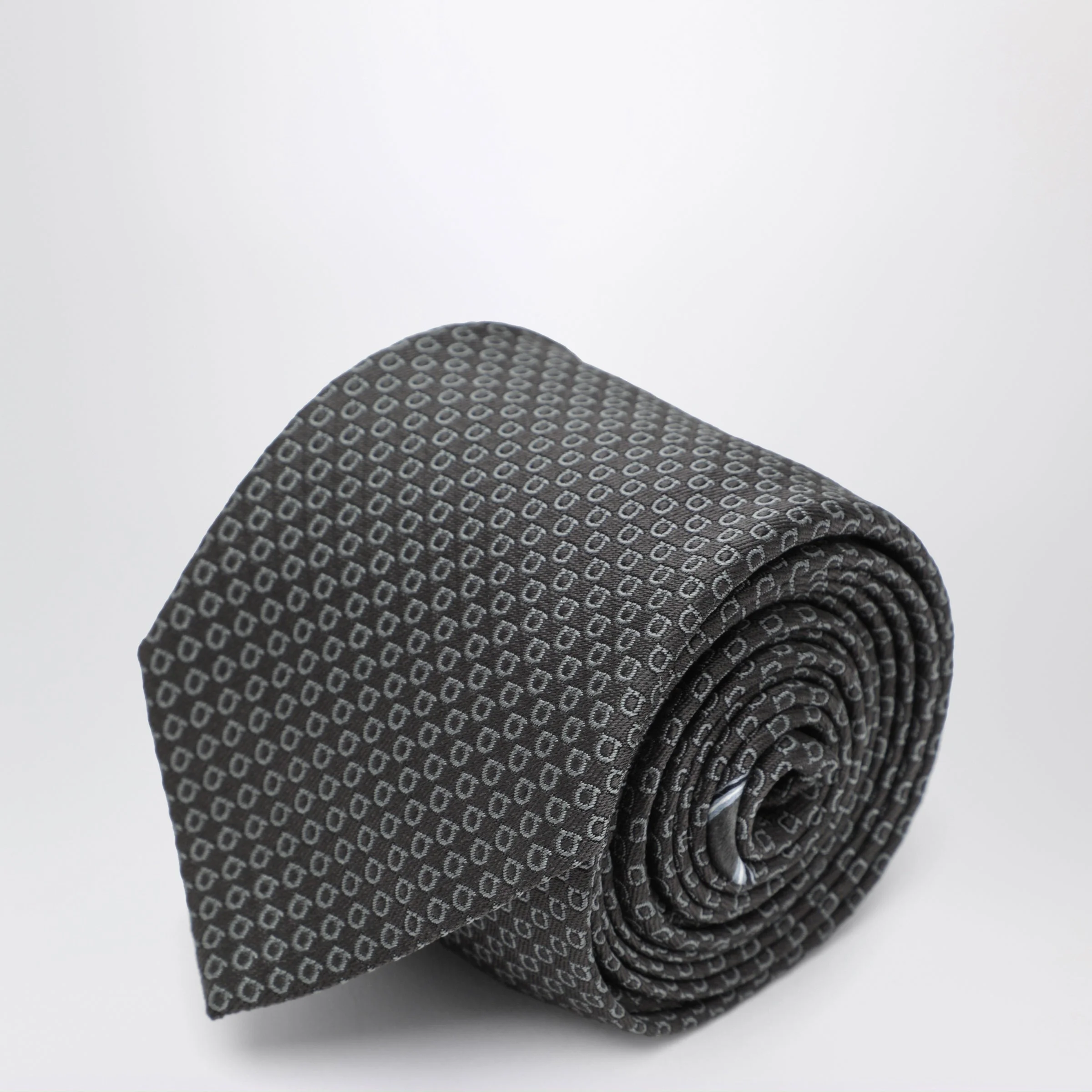 Grey silk tie with Gancini print - 1