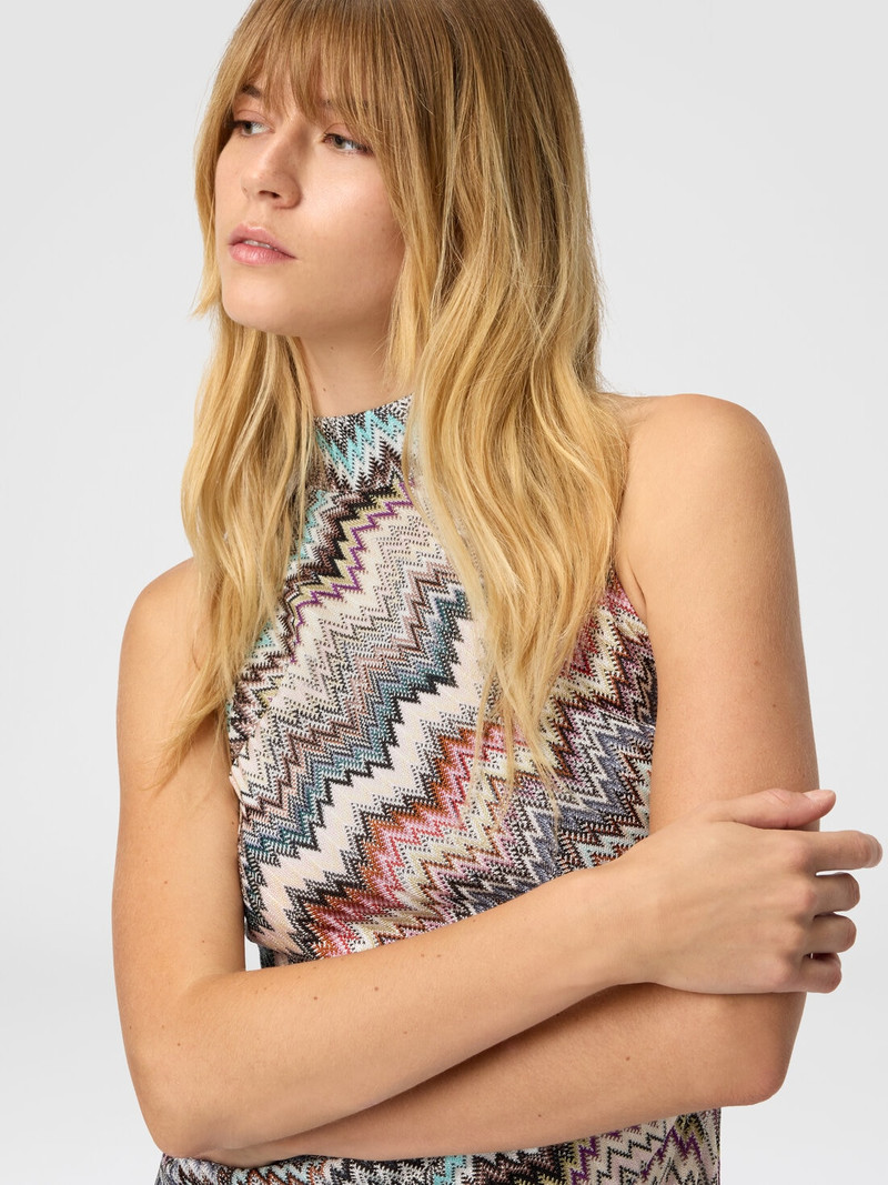 Mini dress with halter neckline and raschel detailing 4
