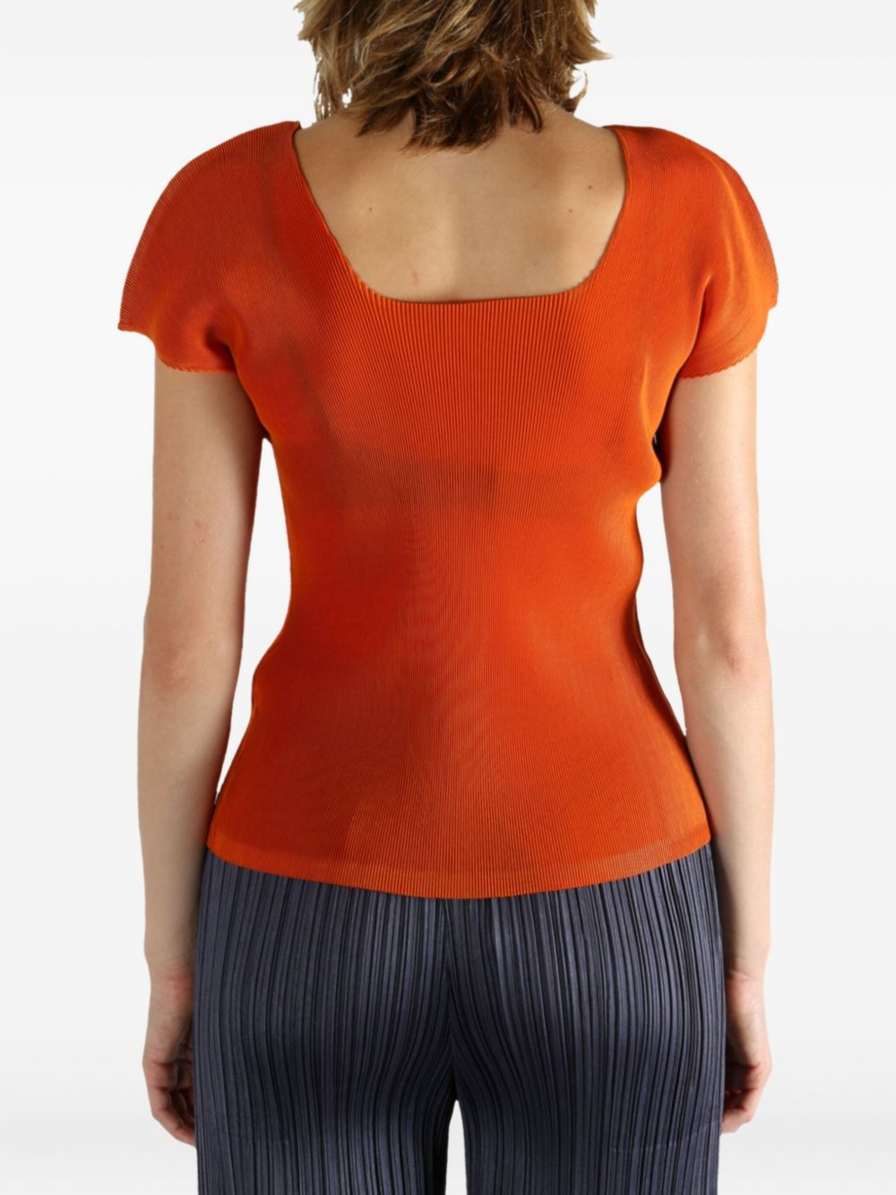 short-sleeve pleated top - 4