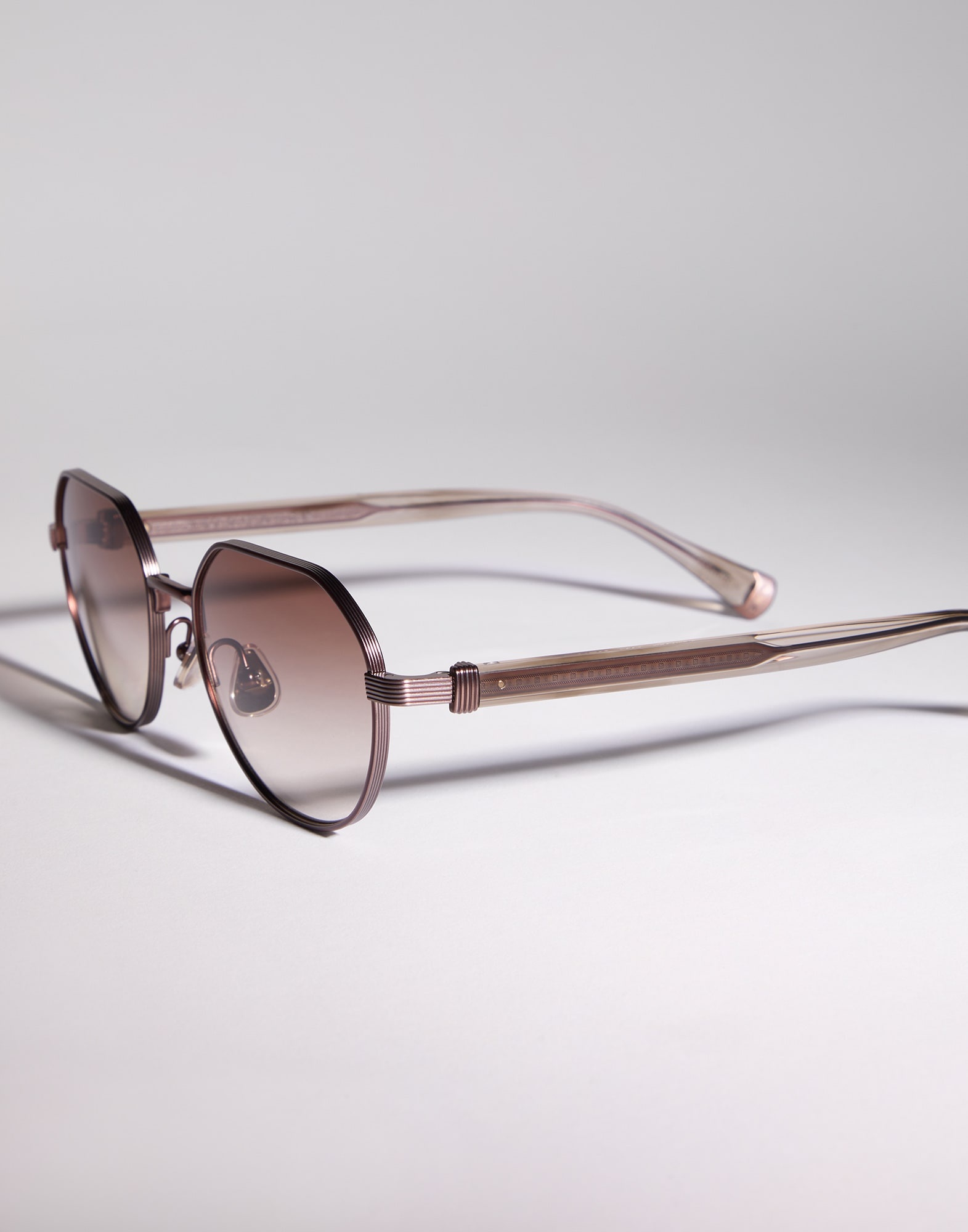 Geometric titanium frame - 3