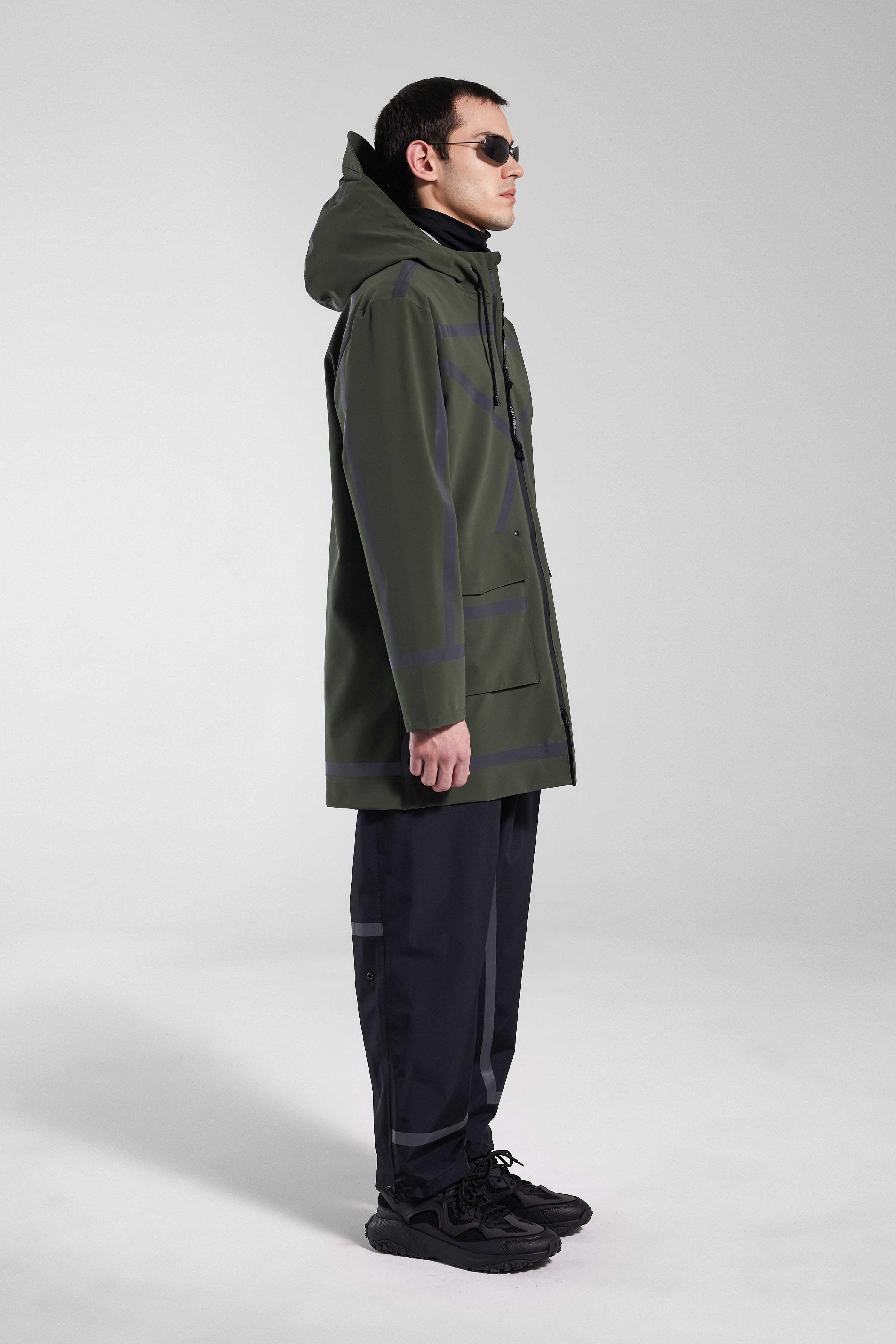 Stockholm Tape Matte Raincoat Green - 3