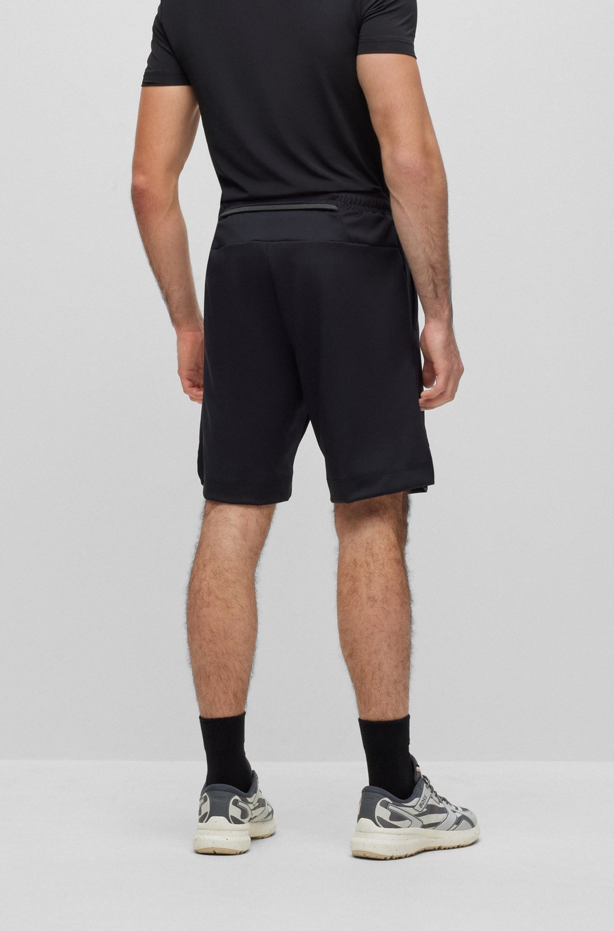 REGULAR-FIT SHORTS WITH REAR ZIP POCKET - 5