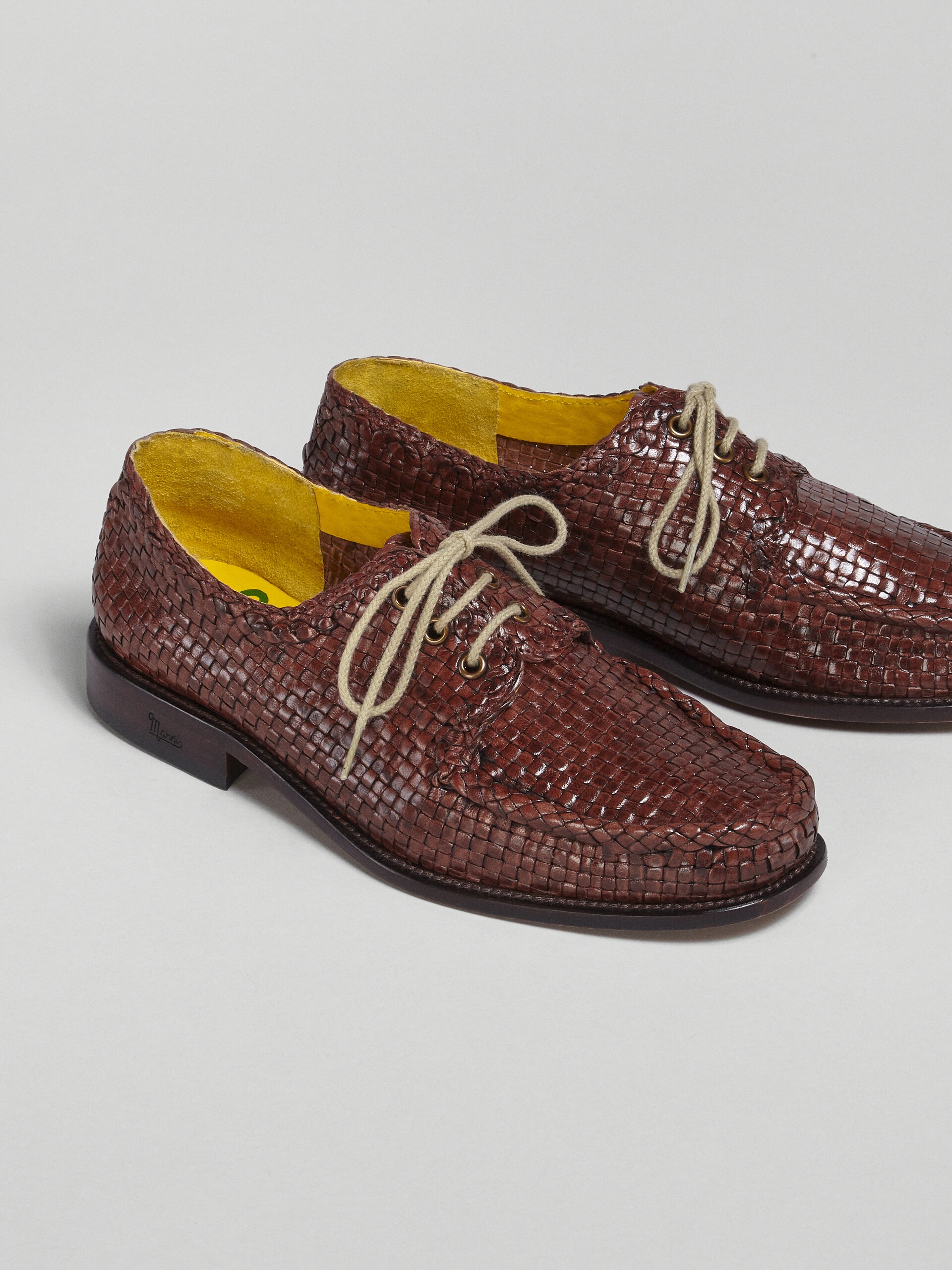 DERBY LACE-UP IN LIGHTWEIGHT WOVEN LEATHER - 5