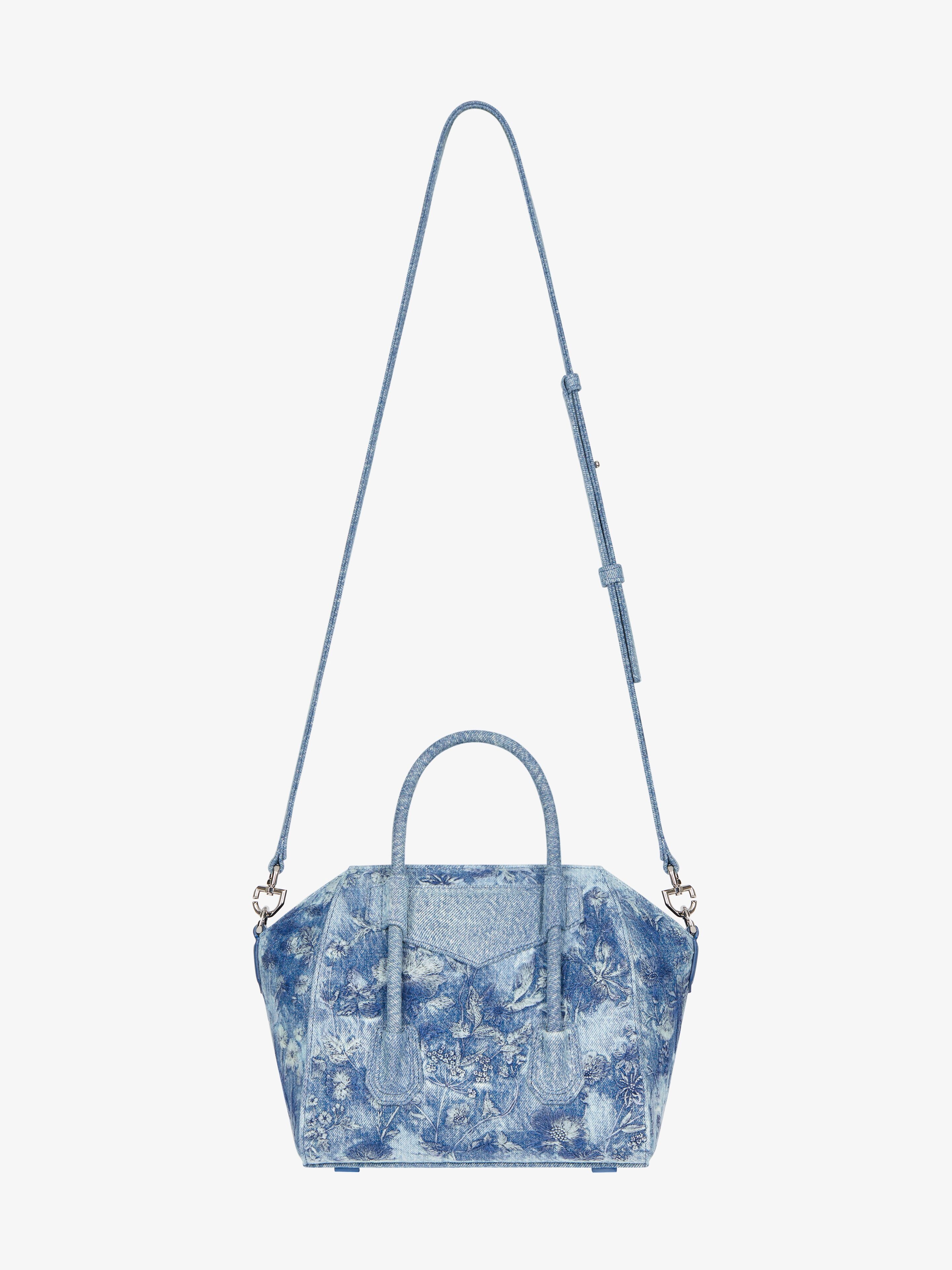 MINI ANTIGONA LOCK BAG IN WASHED EMBROIDERED DENIM - 4