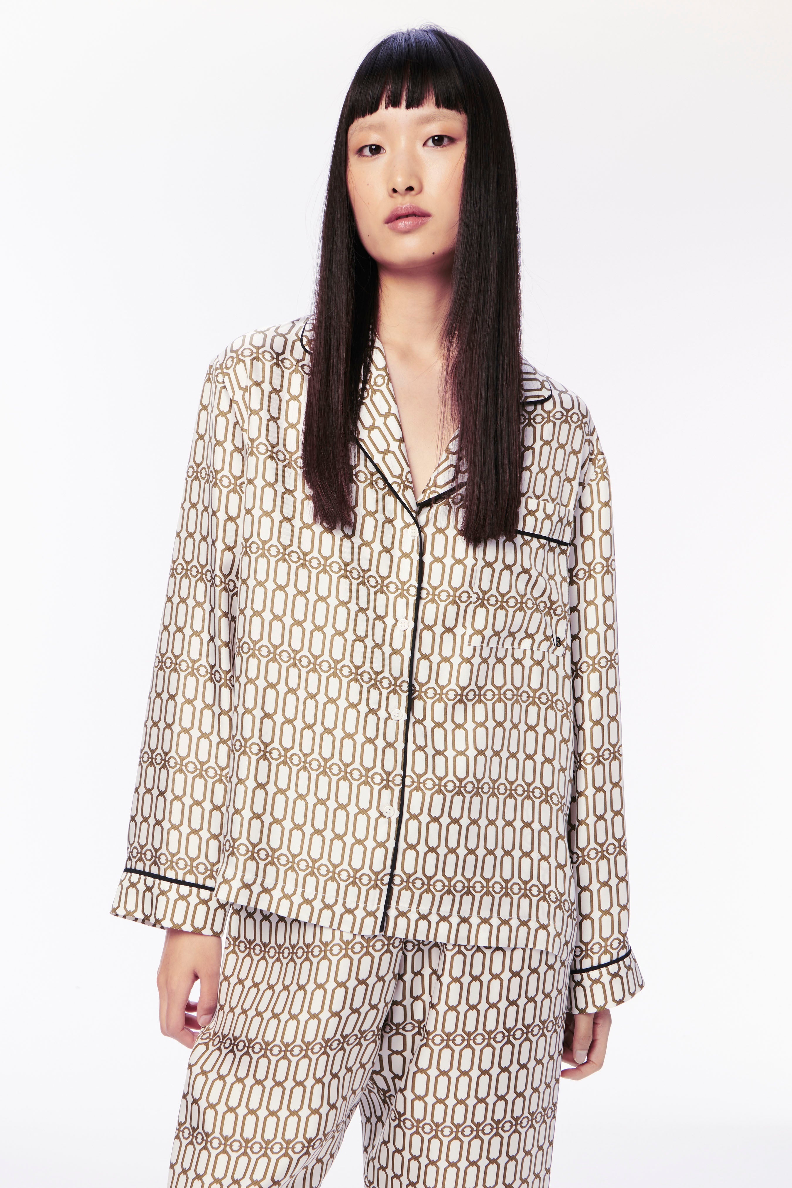 Chain Print Pyjama Set in Ivory - 3