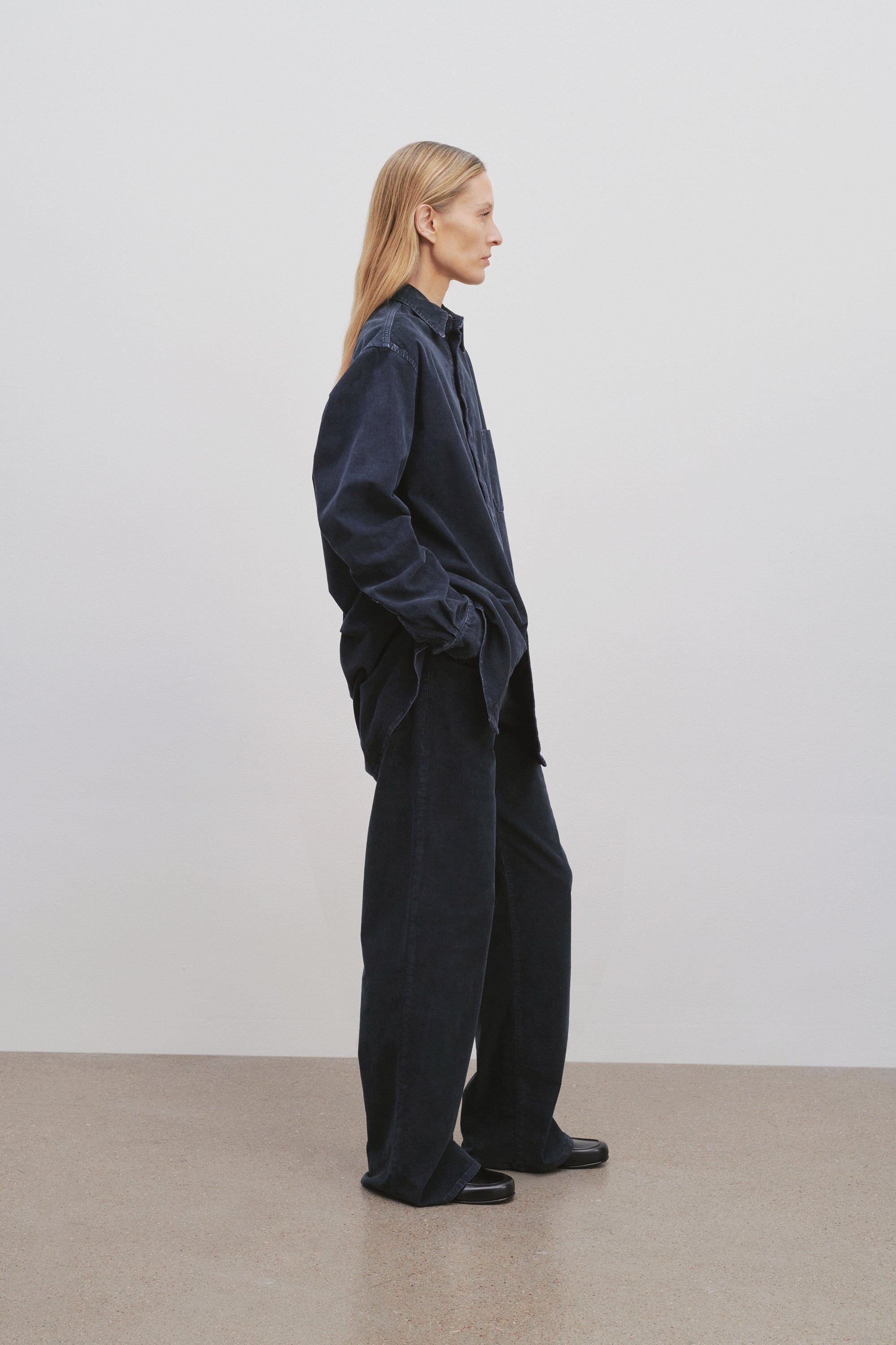 Eglitta Pant in Corduroy - 4