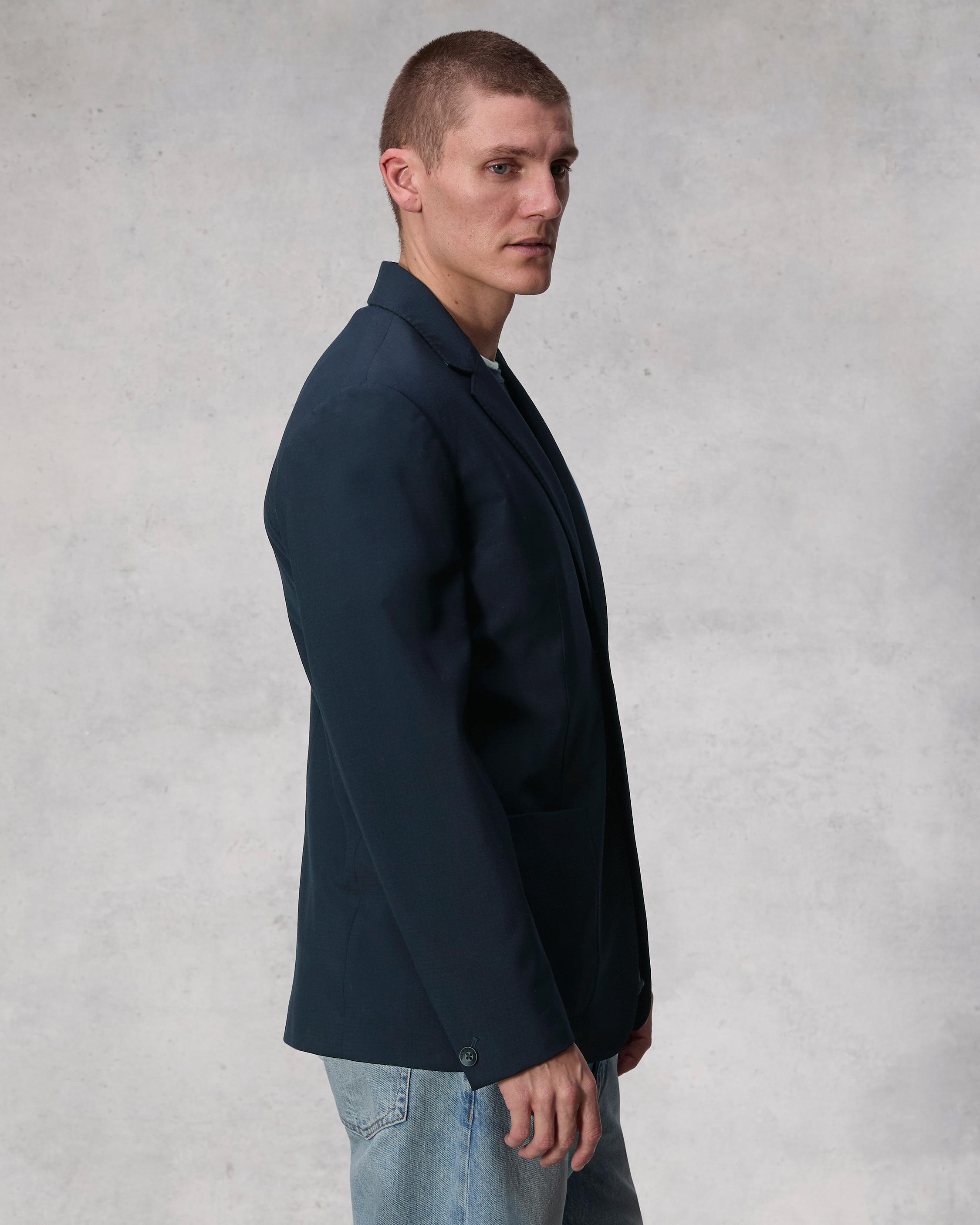 Shift Cotton Blazer
Relaxed Fit - 4