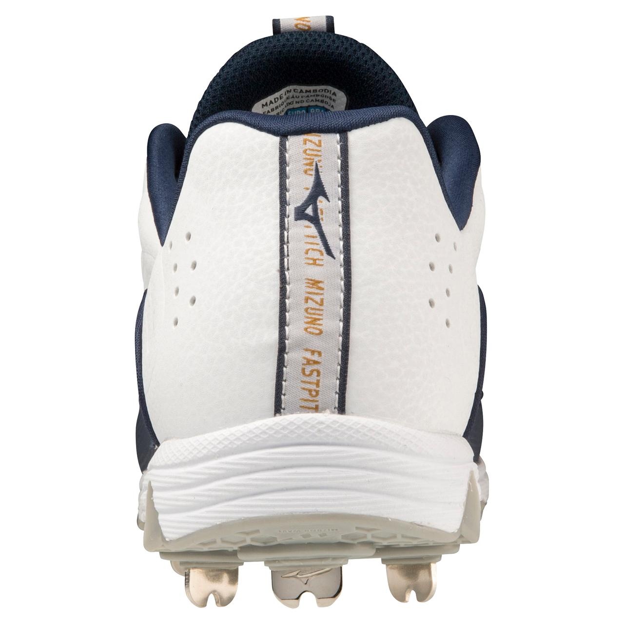 9-Spike Swift 8 Low Women's Metal Fastpitch Softball Cleat - 5