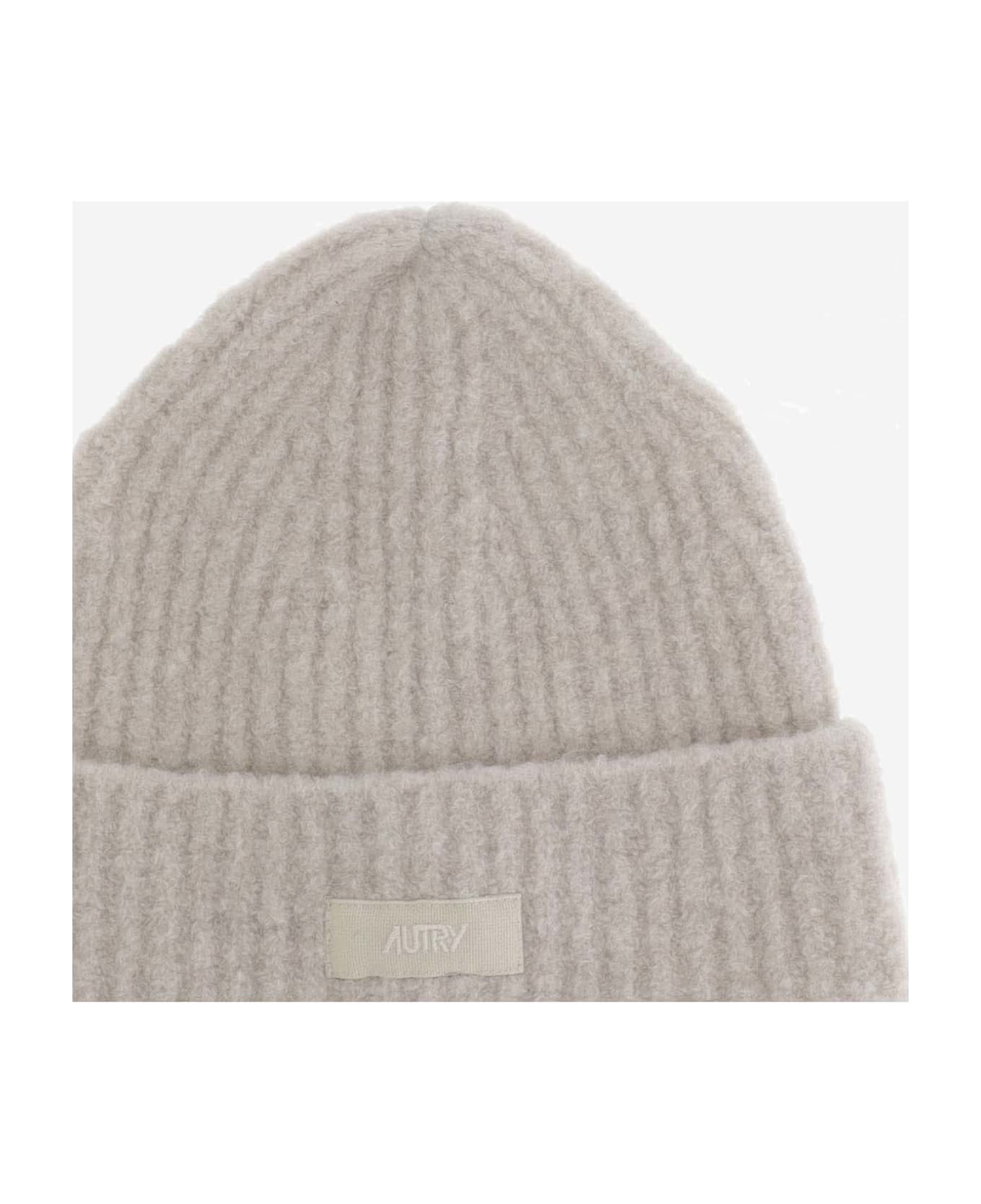 Beanie With Logo - 3