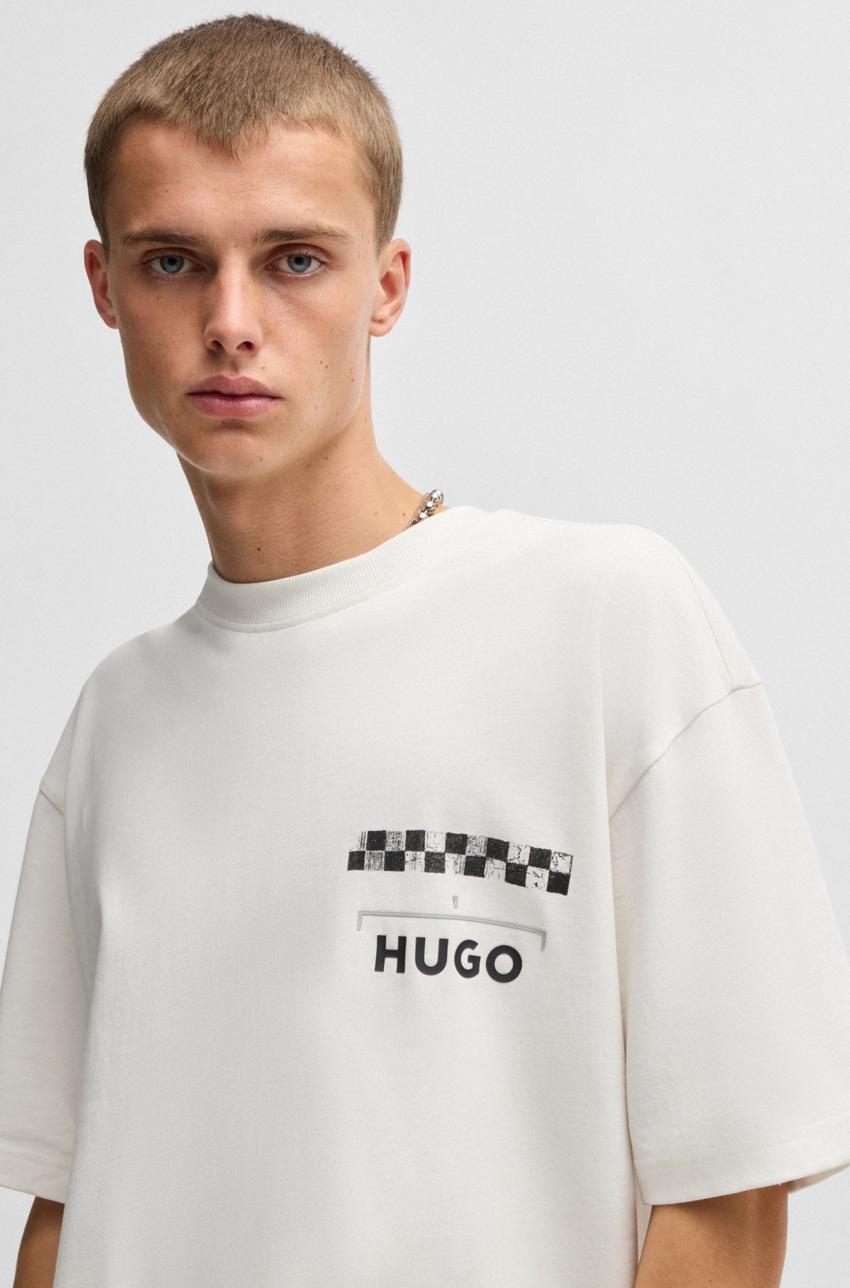 COTTON-JERSEY T-SHIRT WITH RACING PRINTS - 3