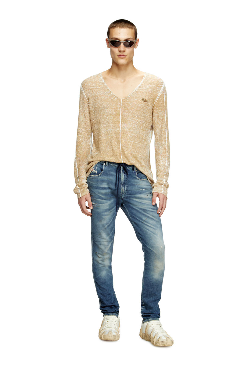 Diesel SLIM 2062 D-STRUKT JOGGJEANS® 068RY outlook