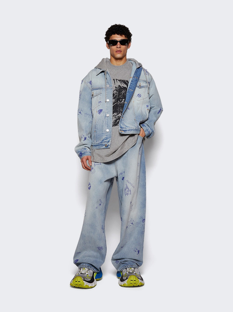 VETEMENTS Scribbled Baggy Jeans Light Blue outlook