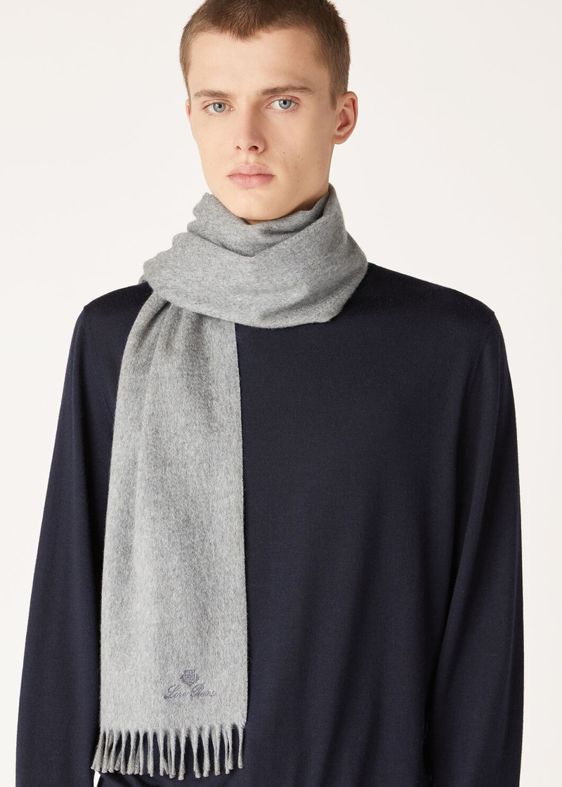 Loro Piana Piccola Unita Scarf outlook