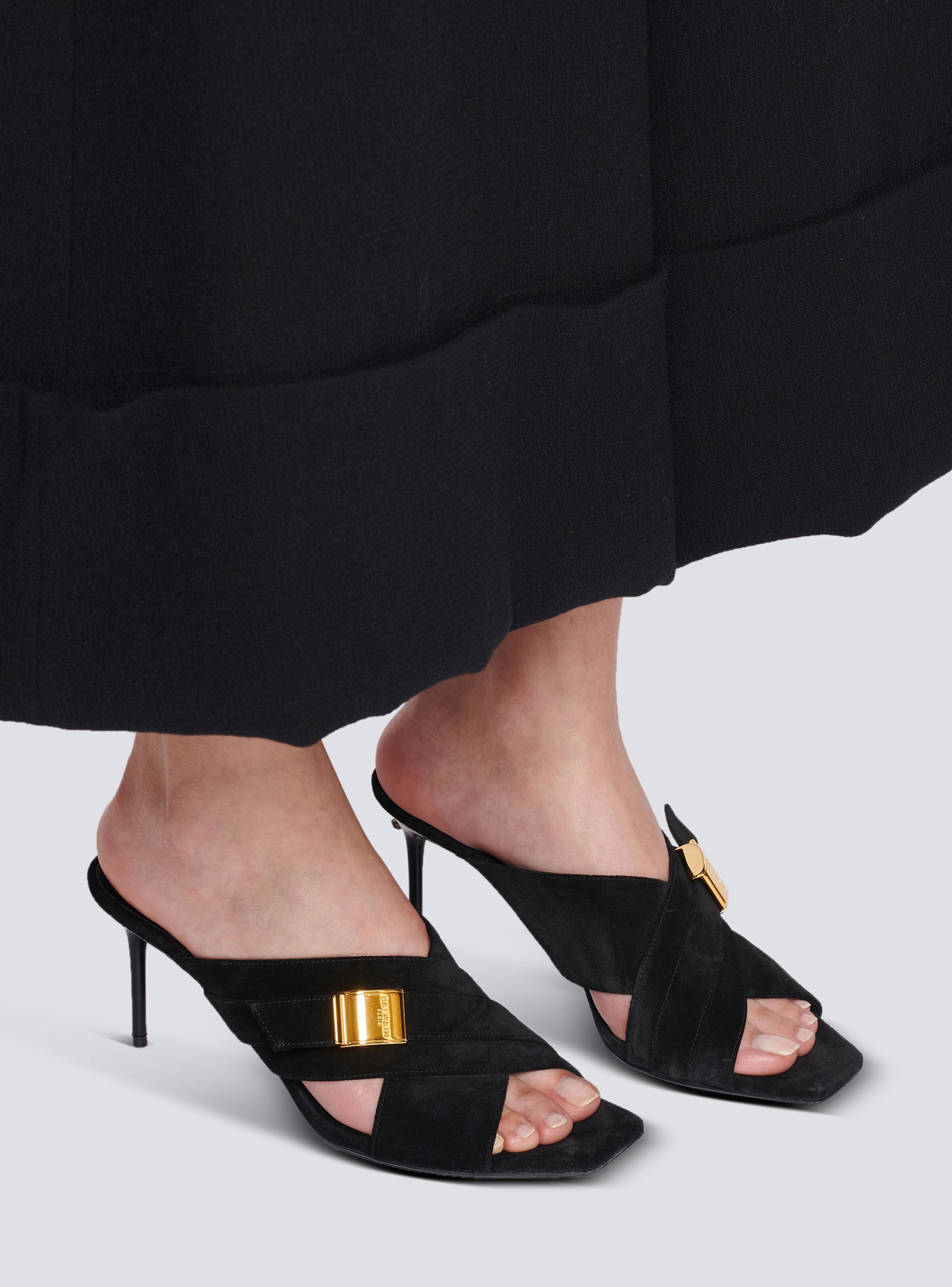 Uma mules in suede leather - 8