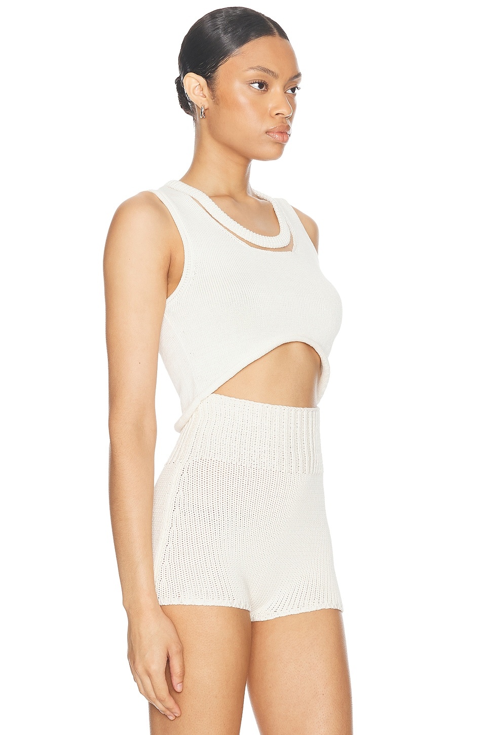 Cropped Tank Top - 2