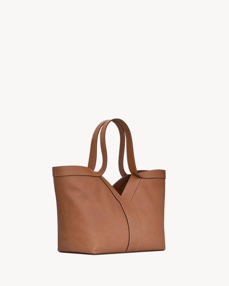 Y SMALL TOTE IN LEATHER 4