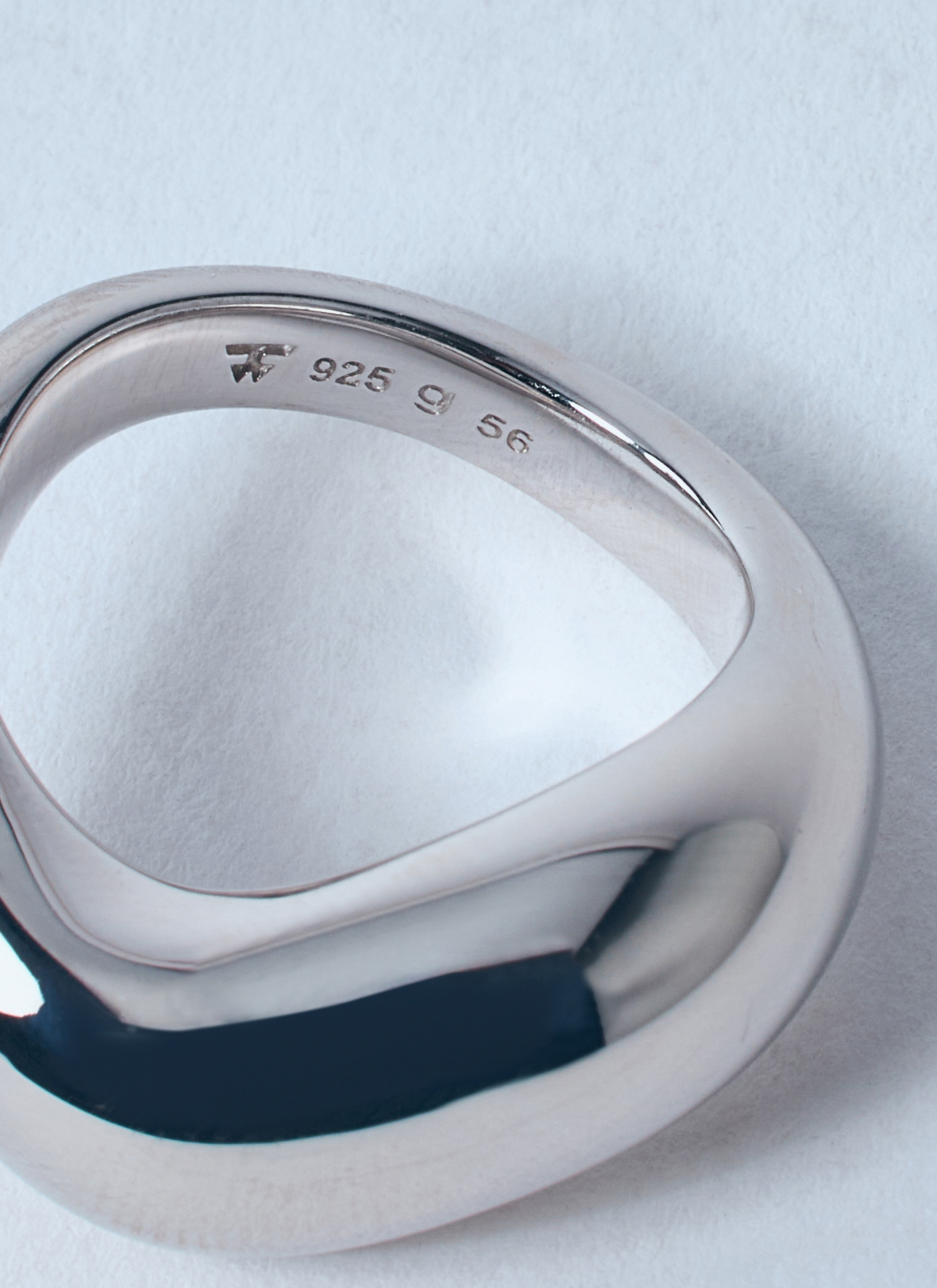 Twist Ring - 3