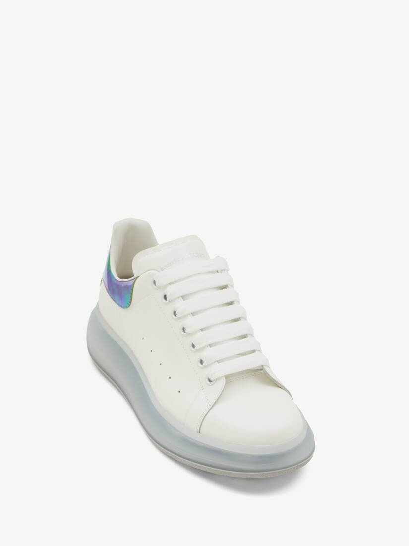 Oversized Sneaker in Blue - 2