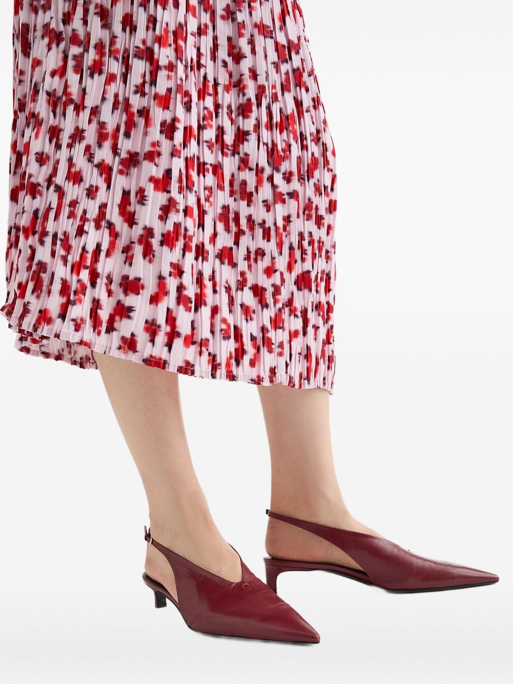 leather pumps - 5