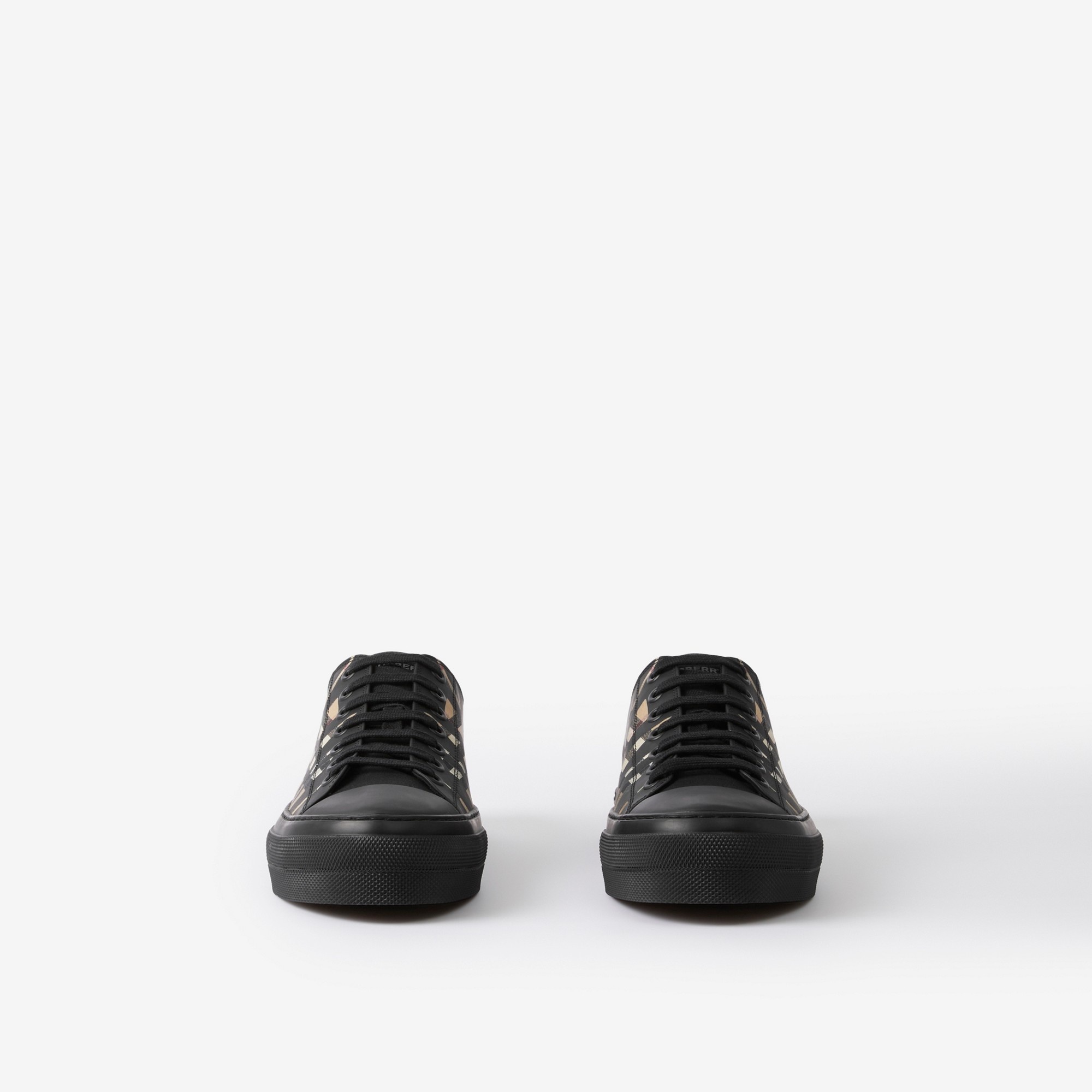 Burberry 8058117BLACK 関税送料込 BURBERRY バーバリー 長財布 メンズ レグジグ チャコール
