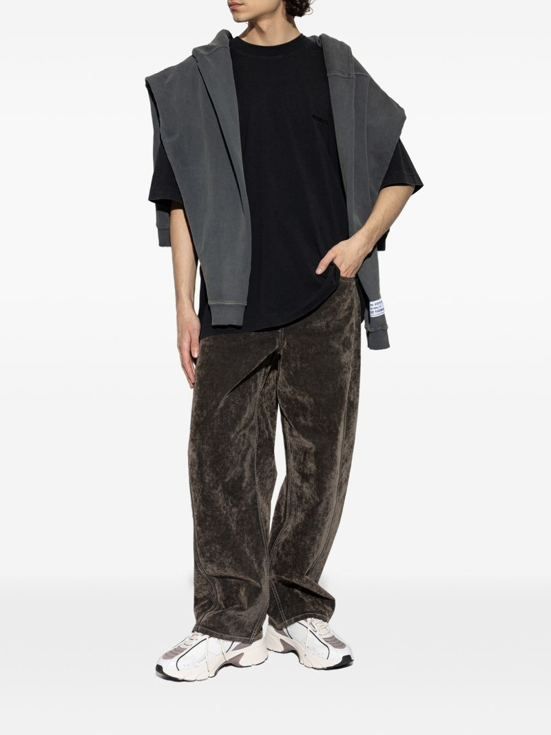 VETEMENTS embroidered-logo T-shirt outlook