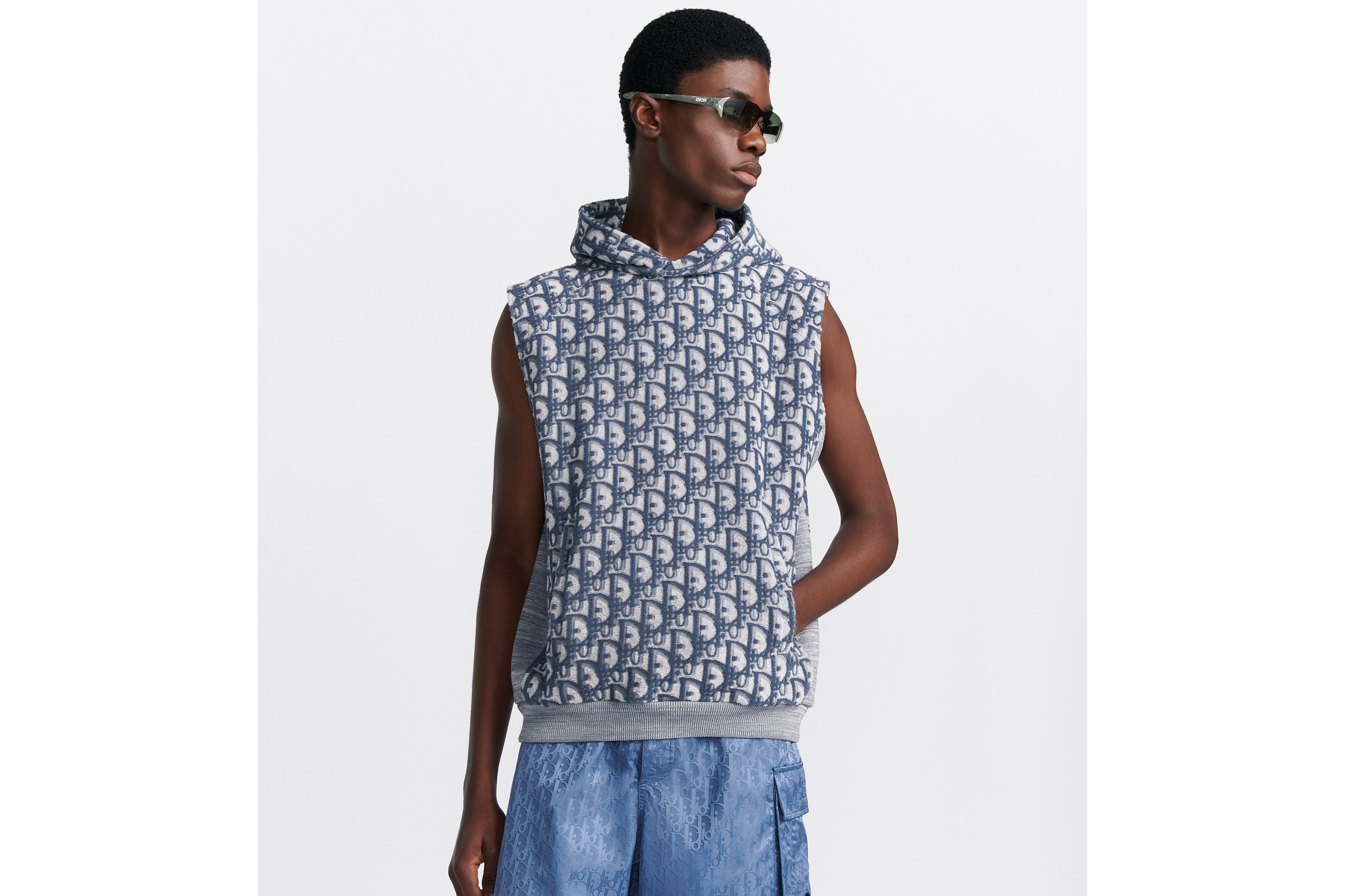 Dior Oblique Sleeveless Hooded Sweatshirt - 2
