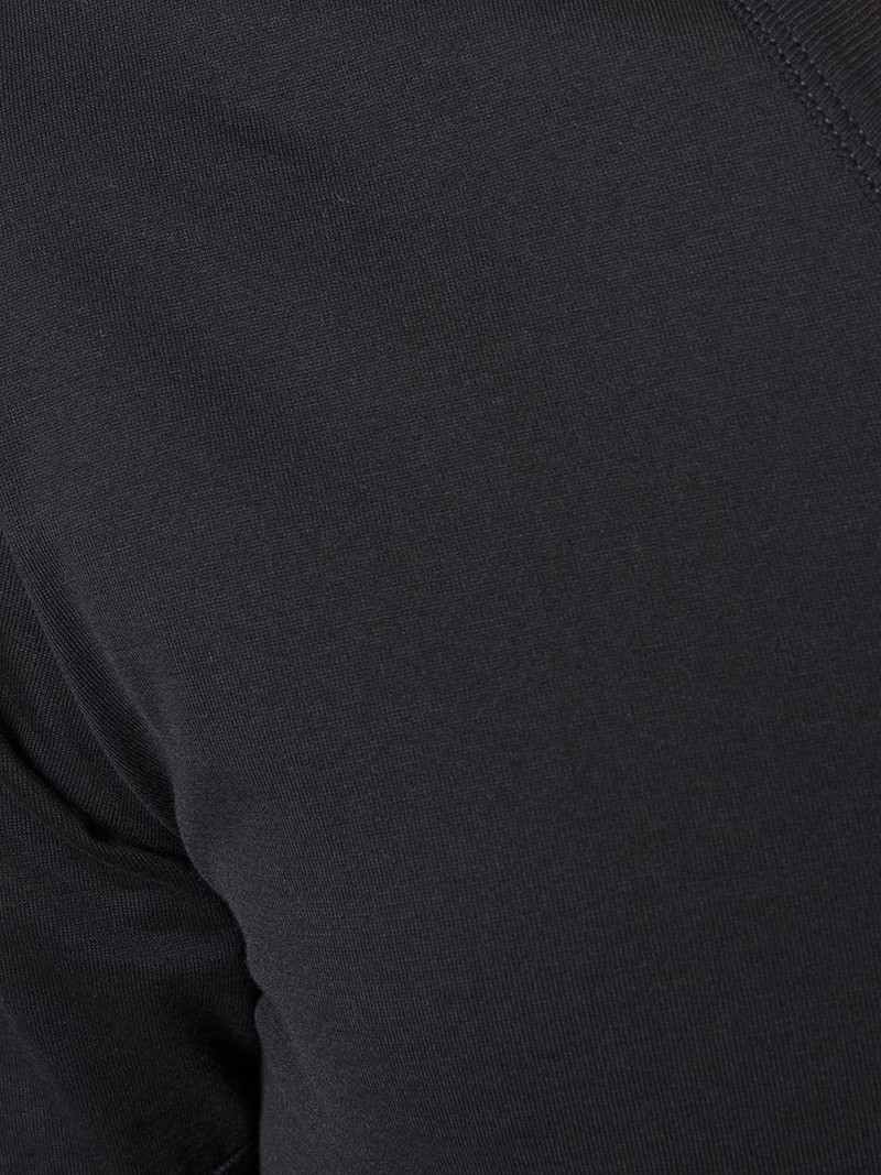 v-neck T-shirt 5