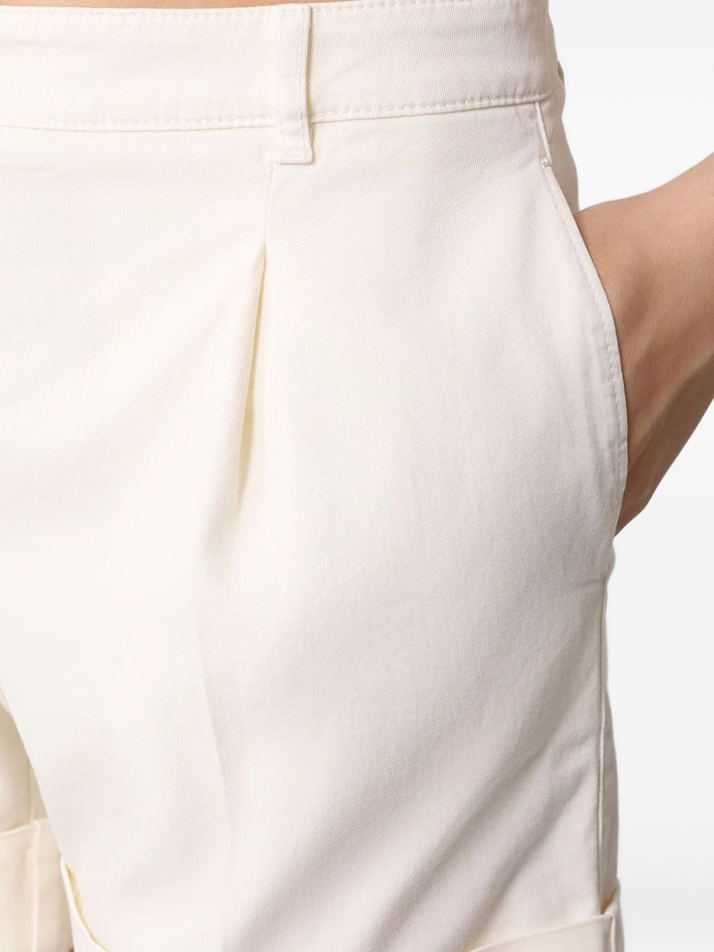 pleated-front cuffed shorts - 4