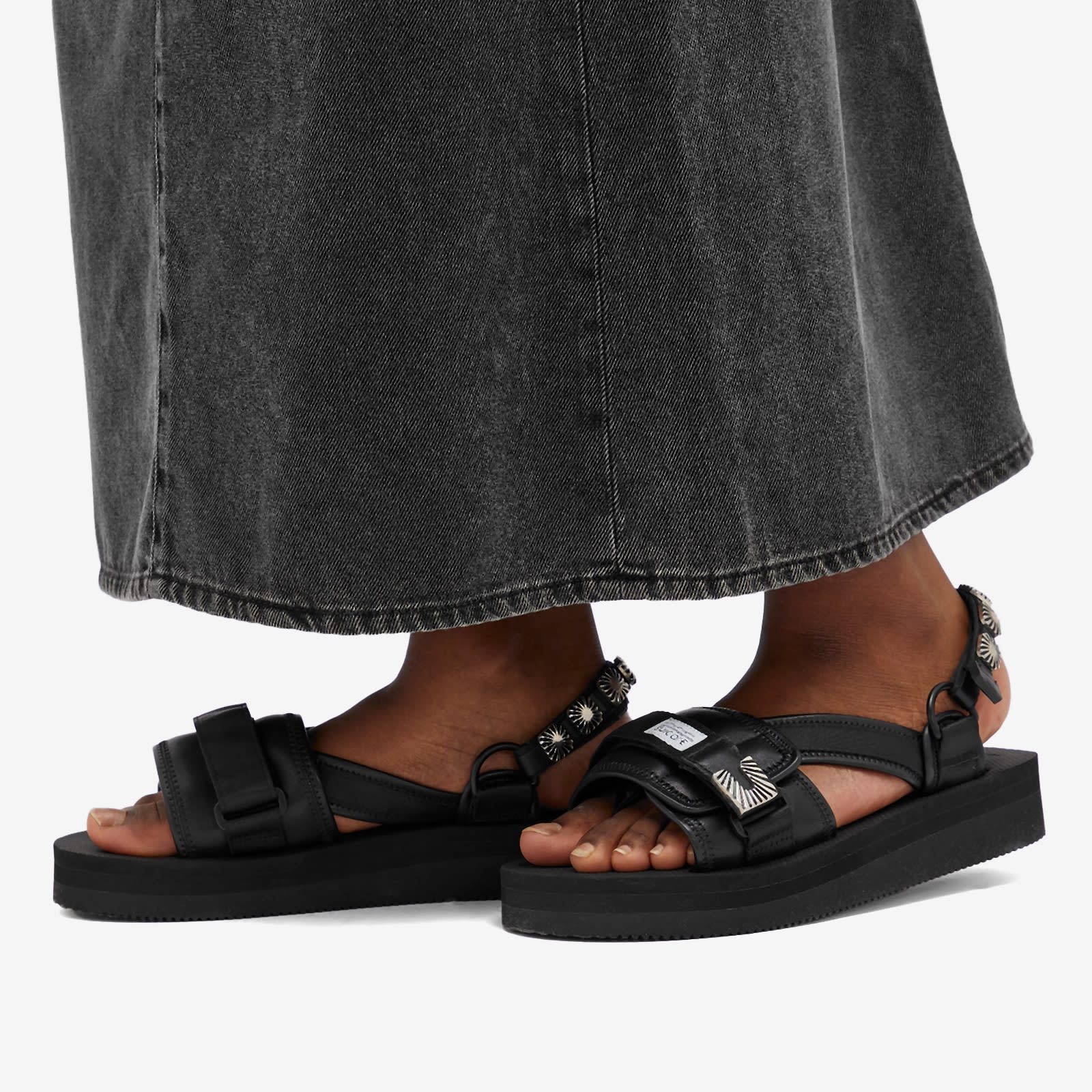 TOGA PULLA TOGA x Suicoke Tono | REVERSIBLE TOGA PULLA TOGA x Suicoke Tono | REVERSIBLE