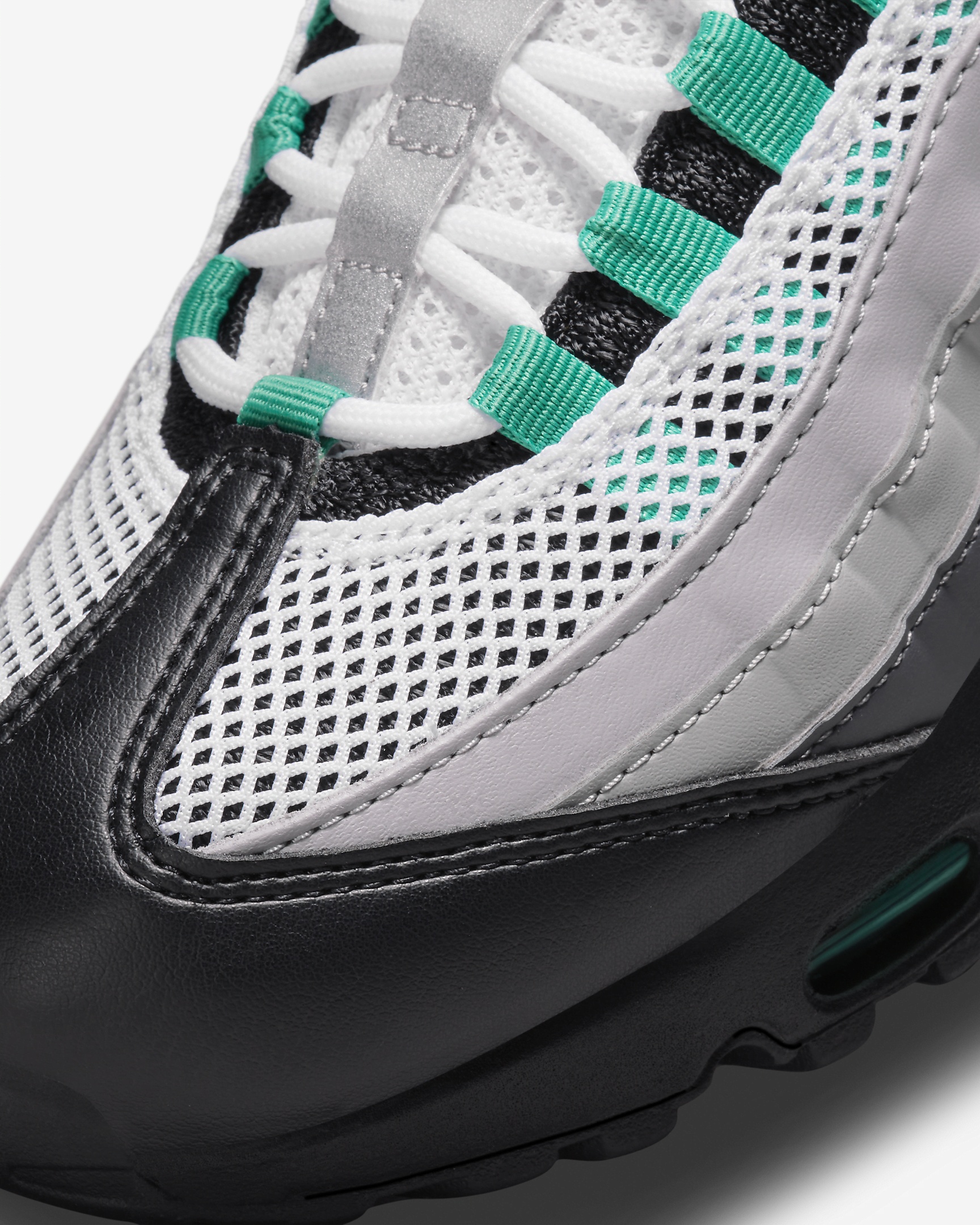 Nike Women's Air Max 95 Shoes - 7