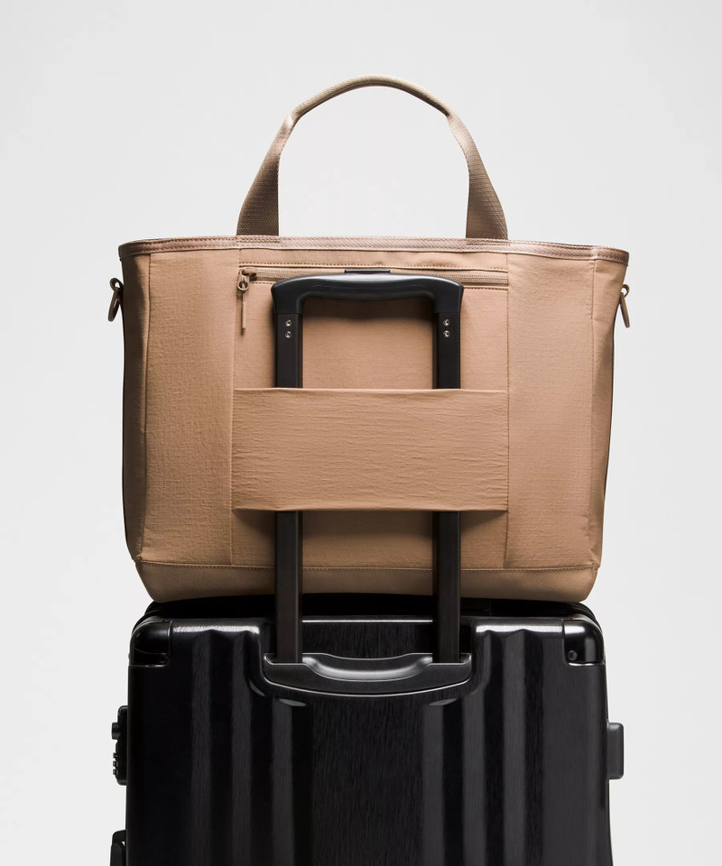 Multi-Pocket Tote Bag 19.5L 6