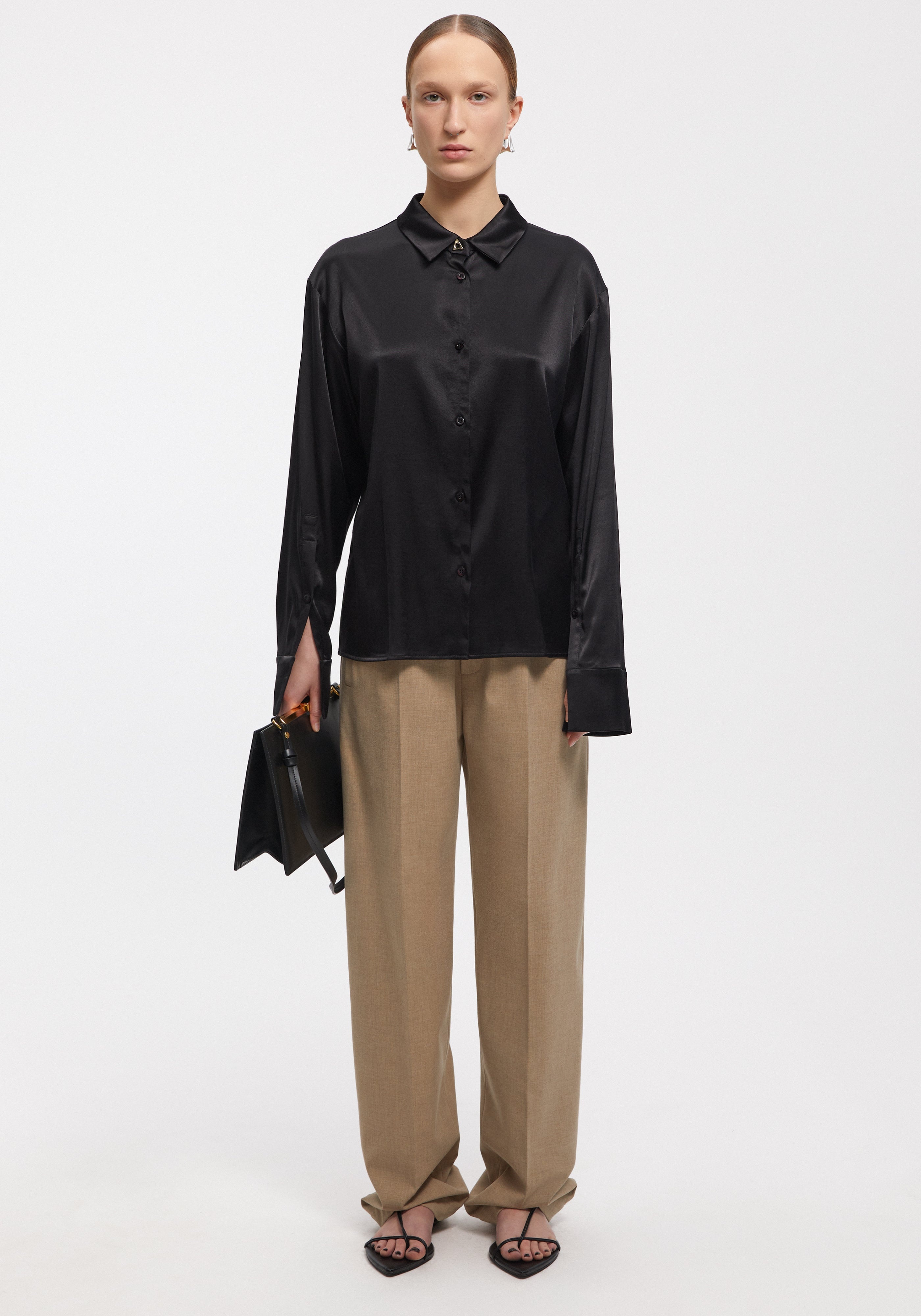 DYLAN
Satin shirt - 3
