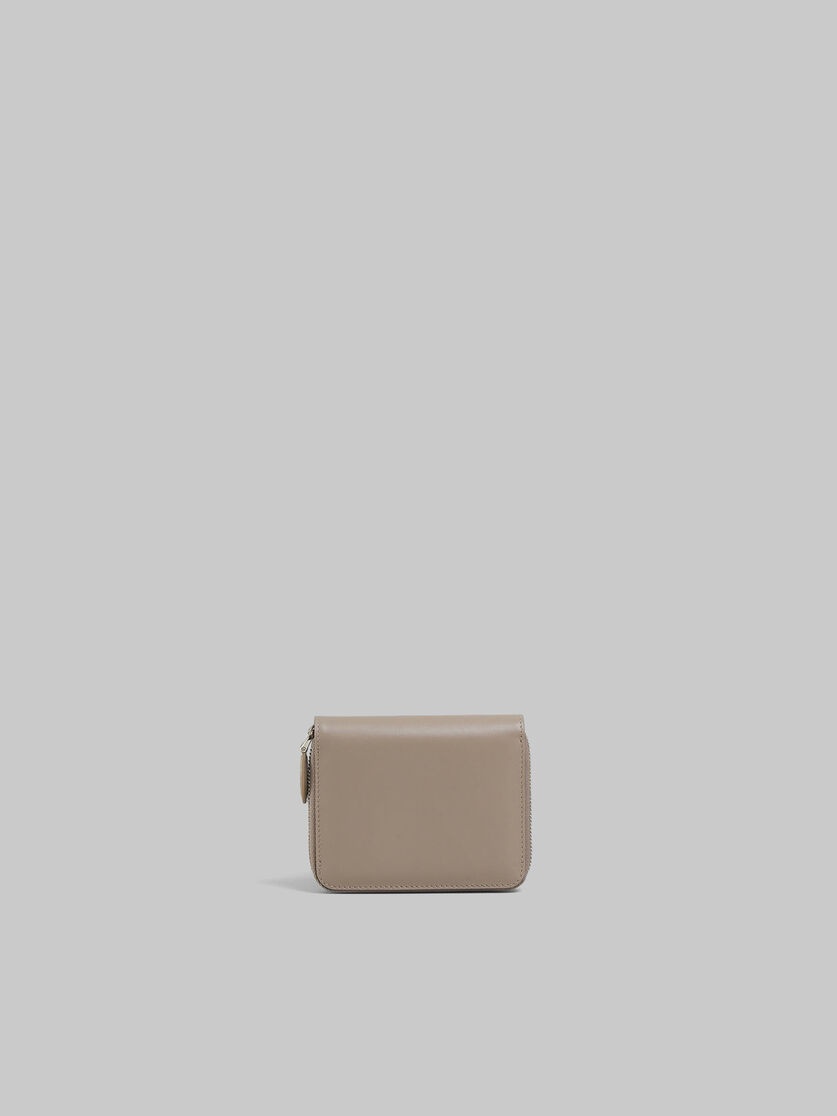 TAUPE LEATHER ZIP-AROUND COMPACT WALLET WITH RAISED MARNI LOGO - 3
