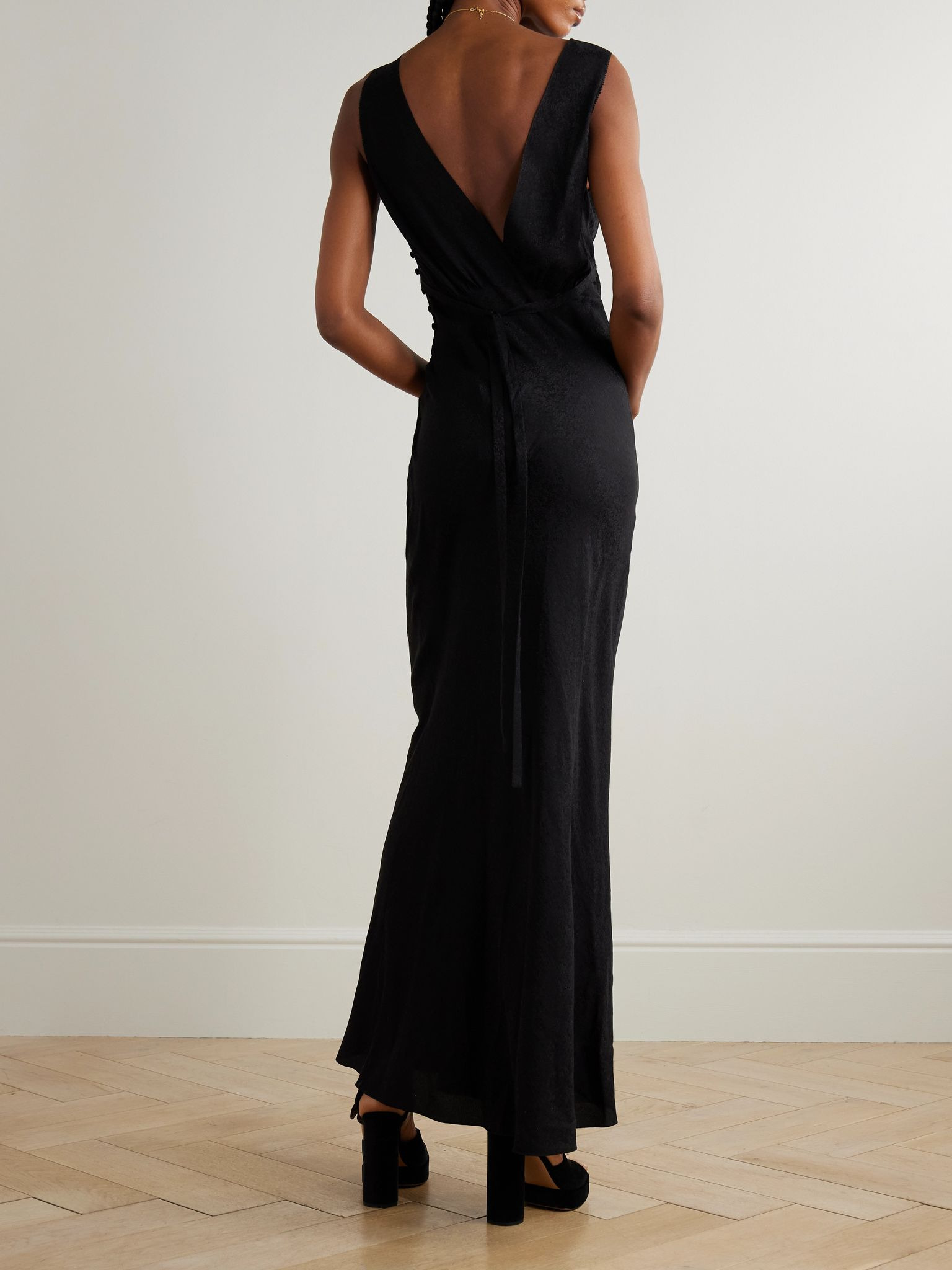 Lace-trimmed silk-jacquard gown Black - 4