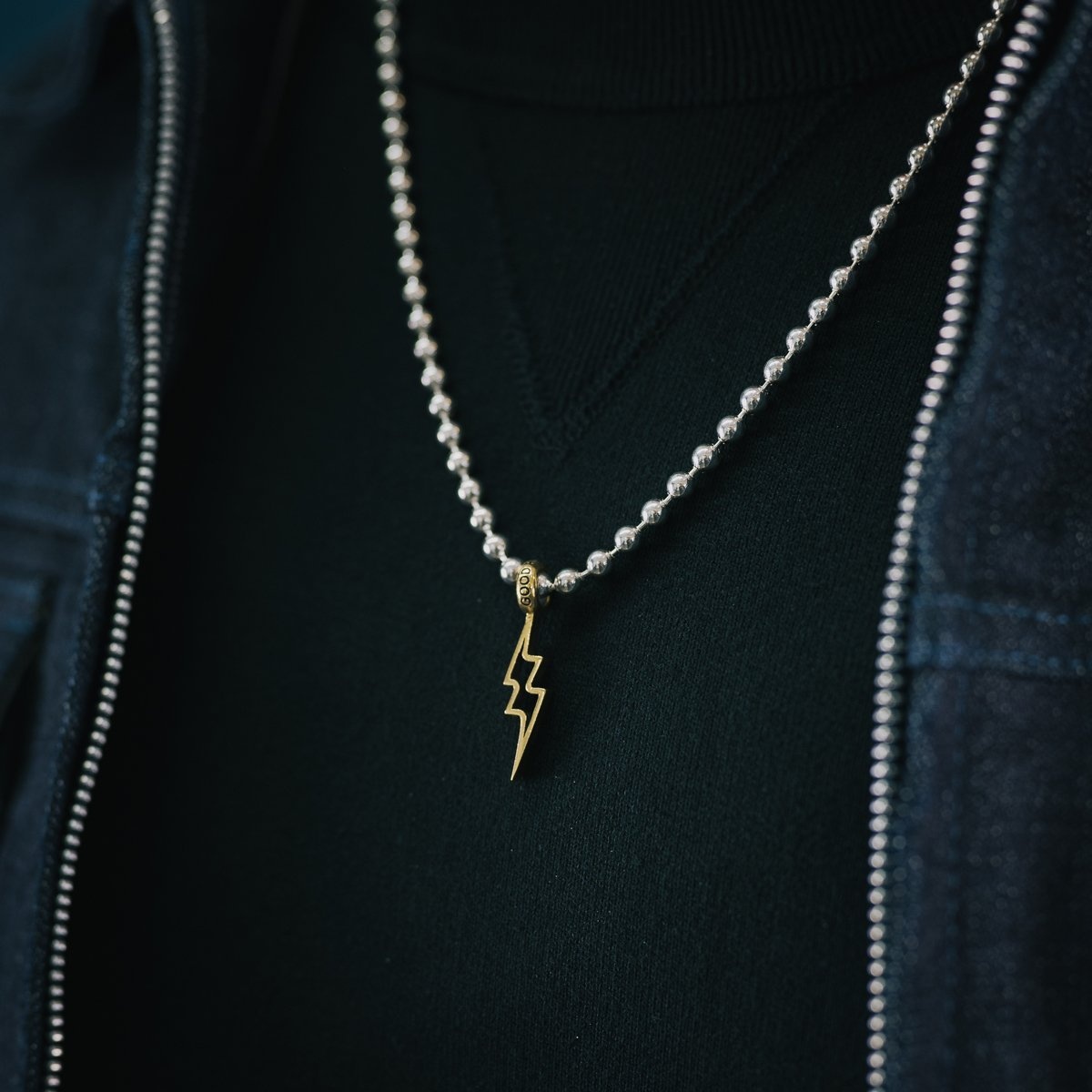 PY-SHAZAM-CUTOUT-AA GOOD ART HLYWD Cutout Shazam! Pendant Size AA - Gold - 2