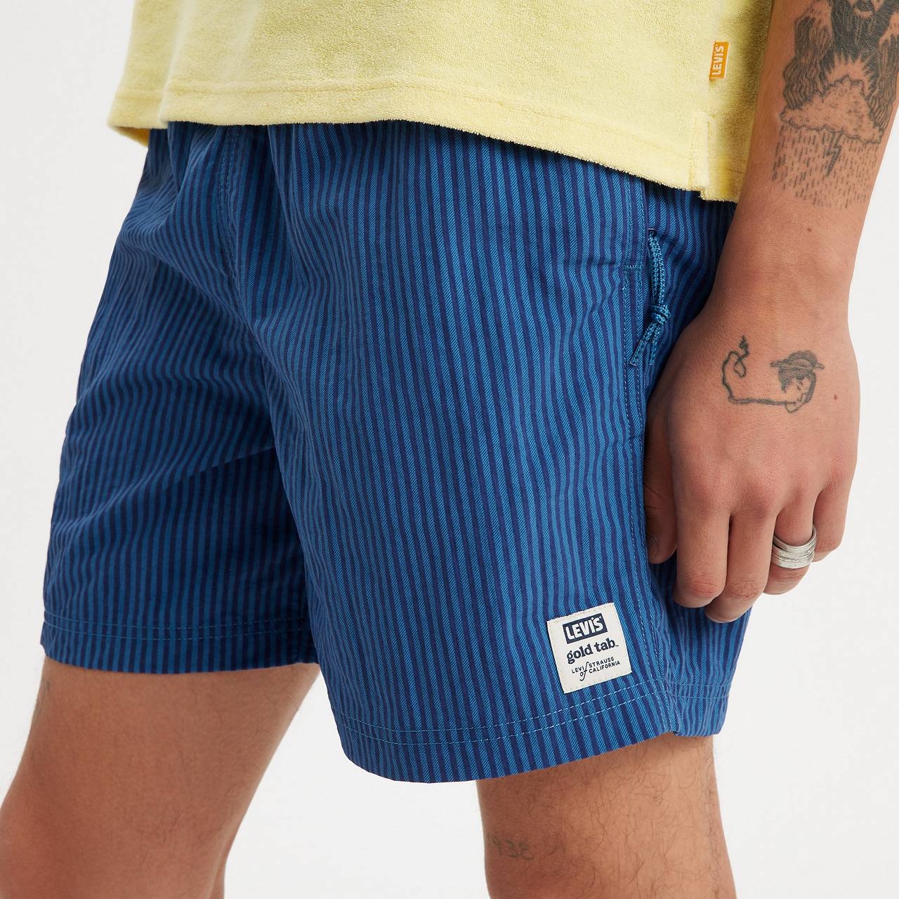 GOLD TAB™ WARM UP NYLON MEN'S SHORTS - 5