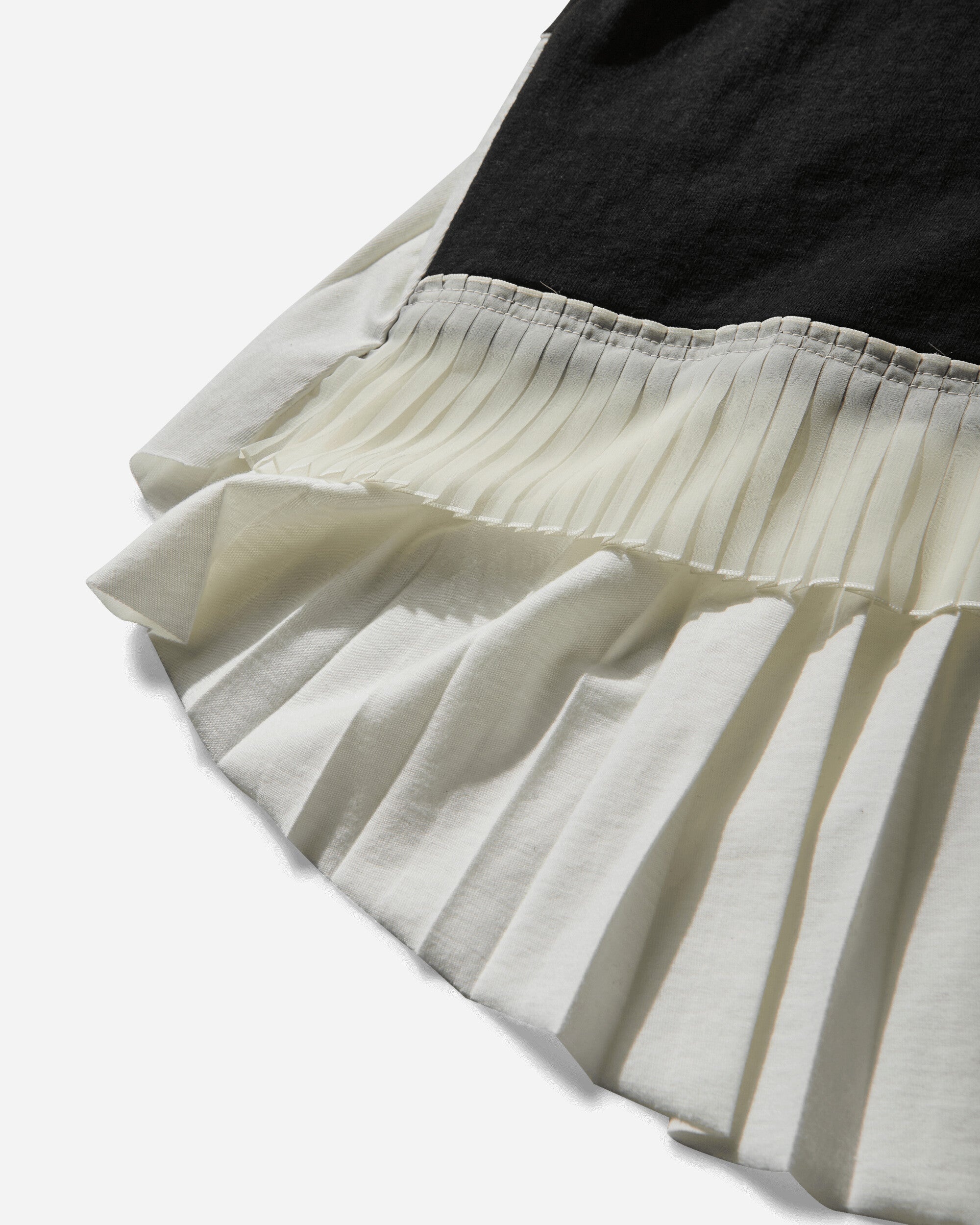 Women's Pleated Hem T-Shirt Black - 3