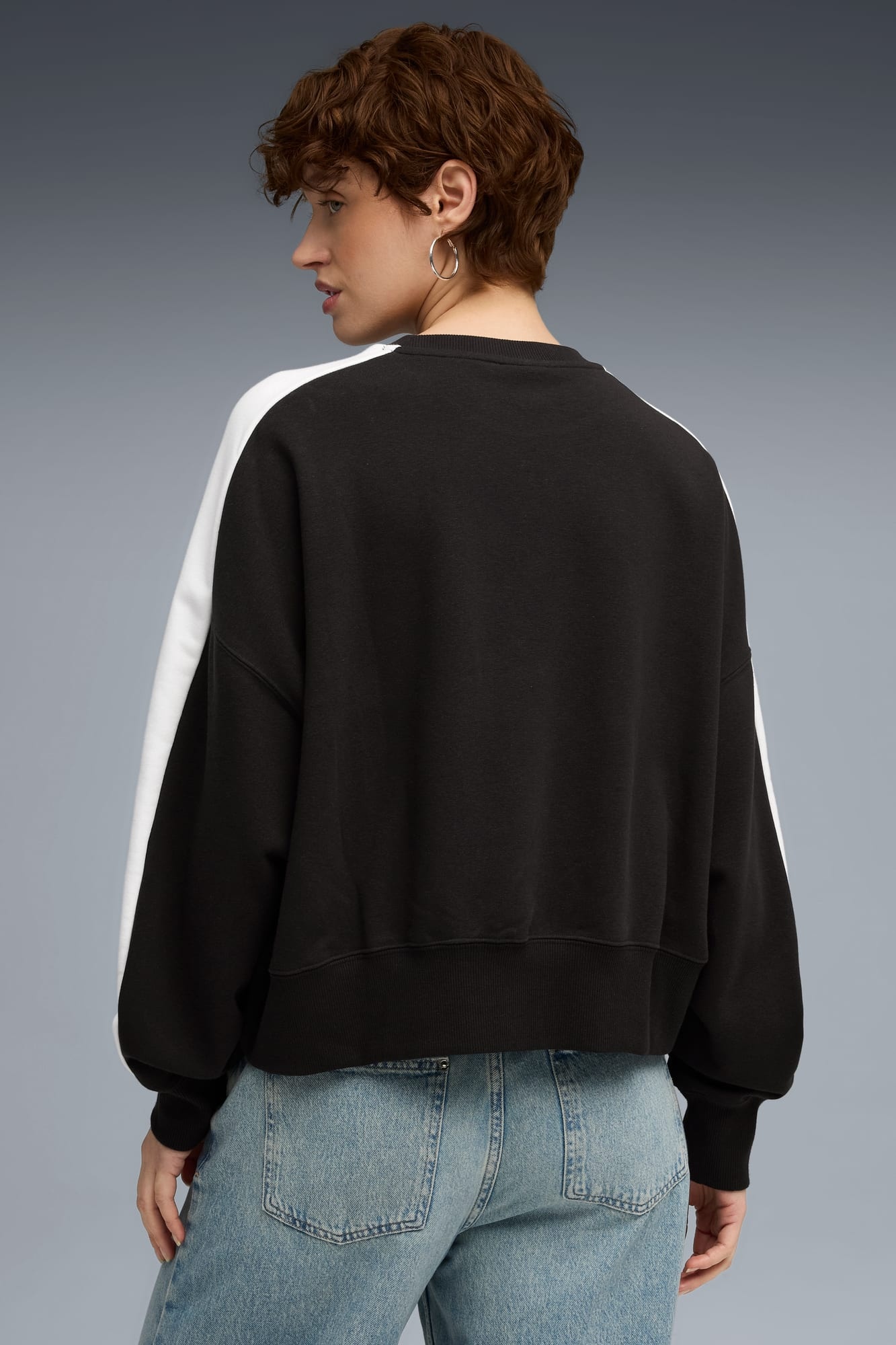 T7 Over-Oversized Crew Women - 4