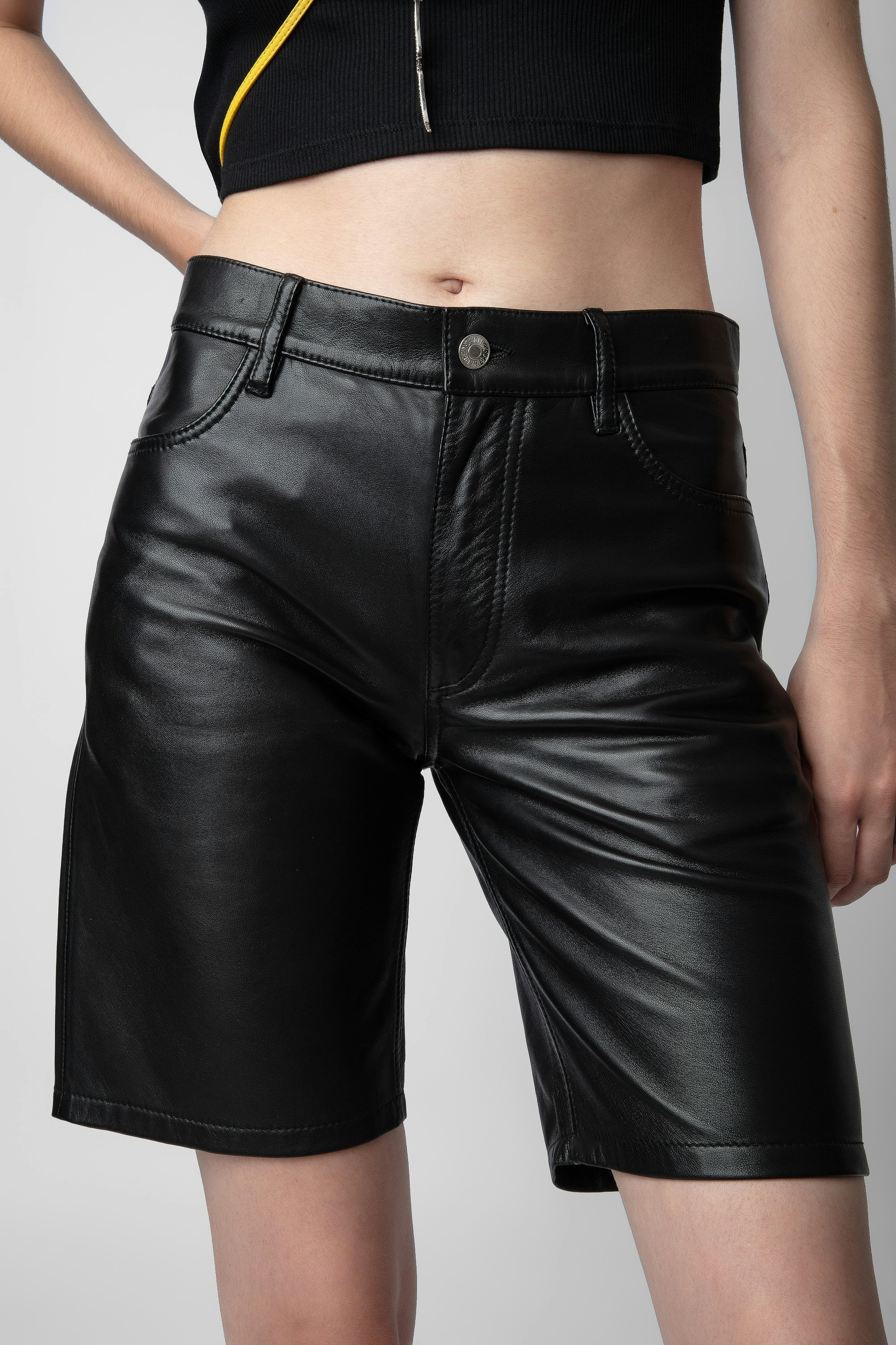 Sady Leather Shorts - 4