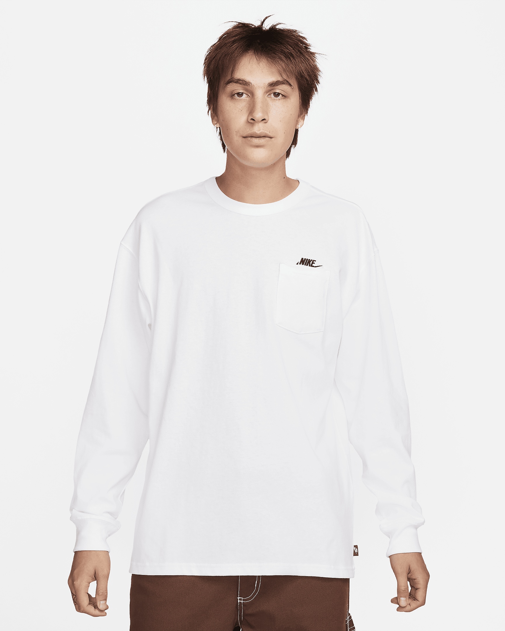 Nike Sportswear Premium Essentials Men's Long-Sleeve Pocket T-Shirt - 1