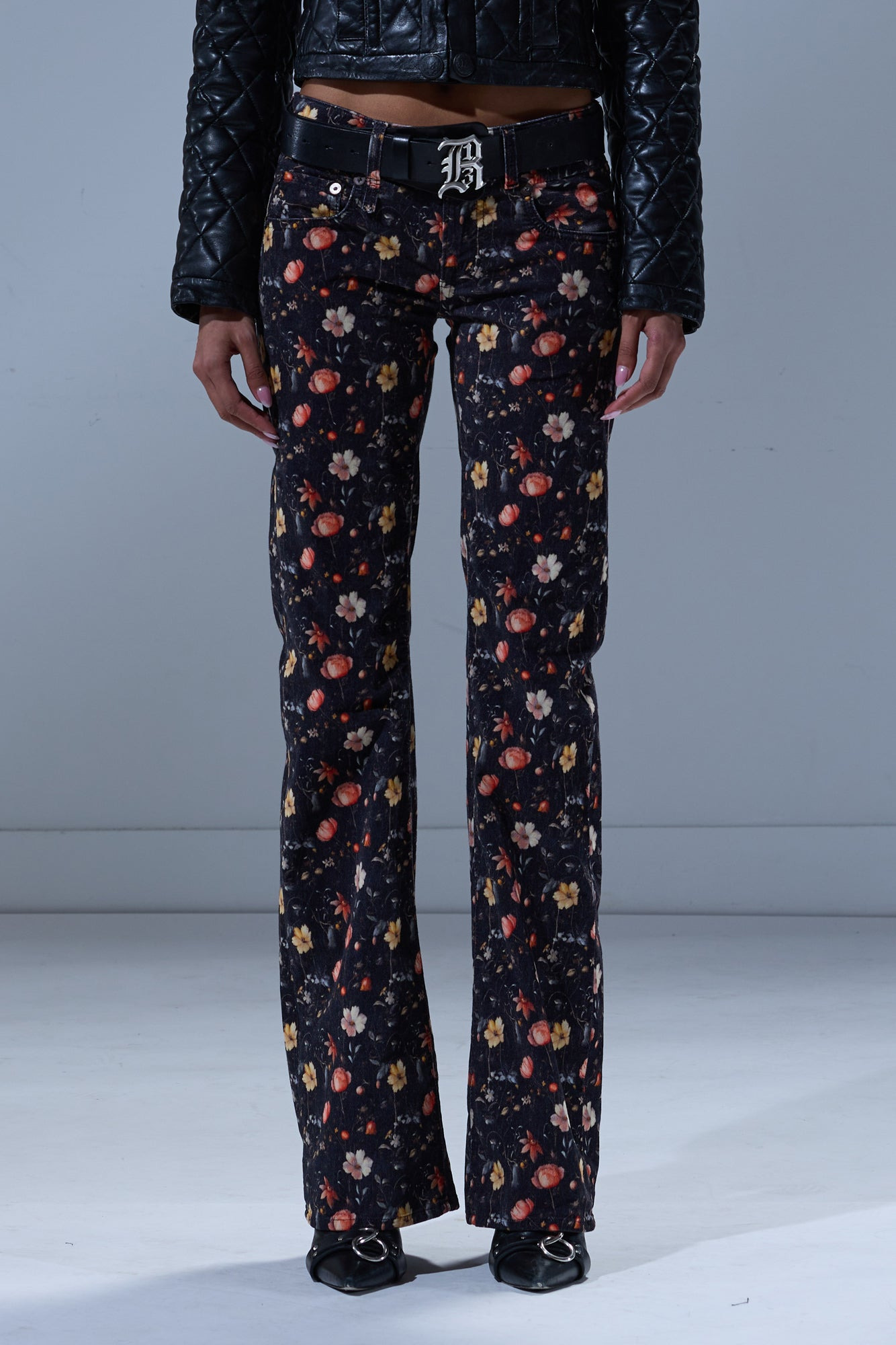 BOY FLARE - 4
