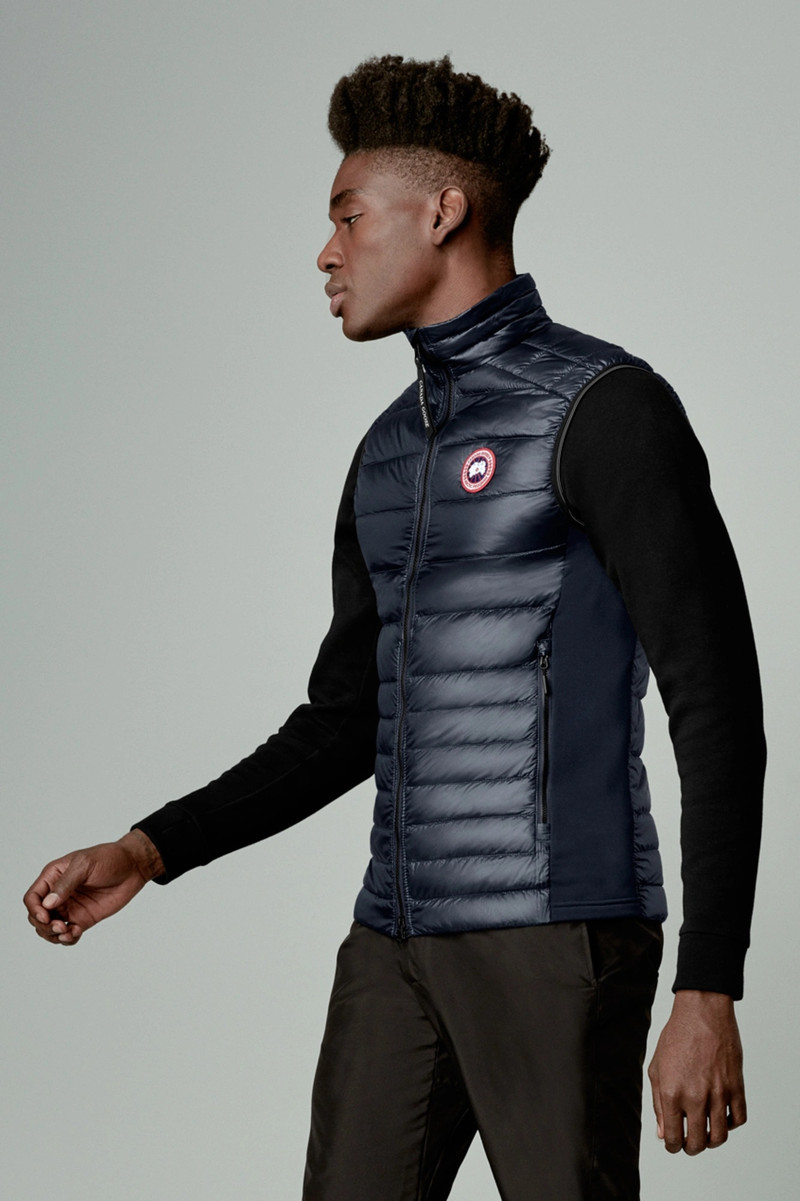 MEN’S HYBRIDGE LITE TECH DOWN VEST 3