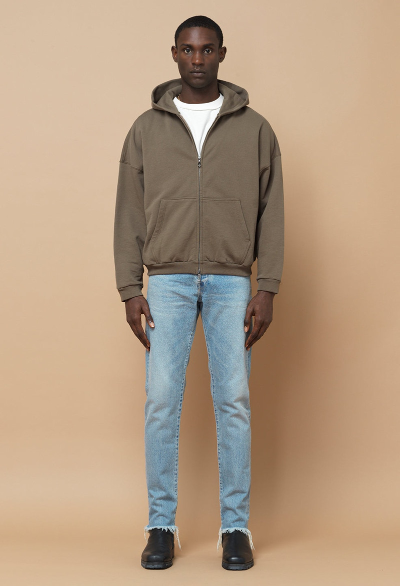 John Elliott THE CAST 2 RIGID outlook