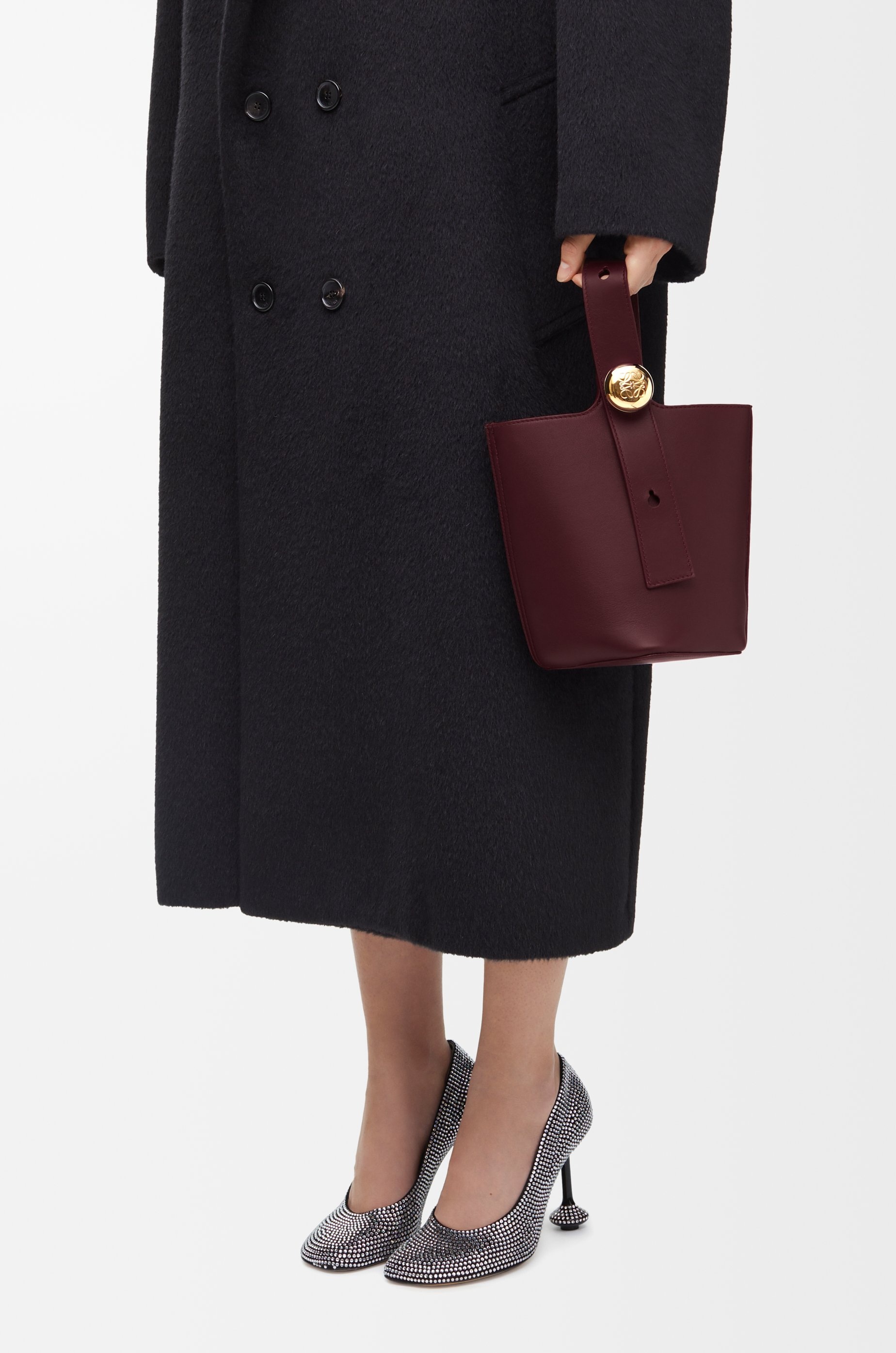 Mini Pebble Bucket bag in mellow calfskin - 3