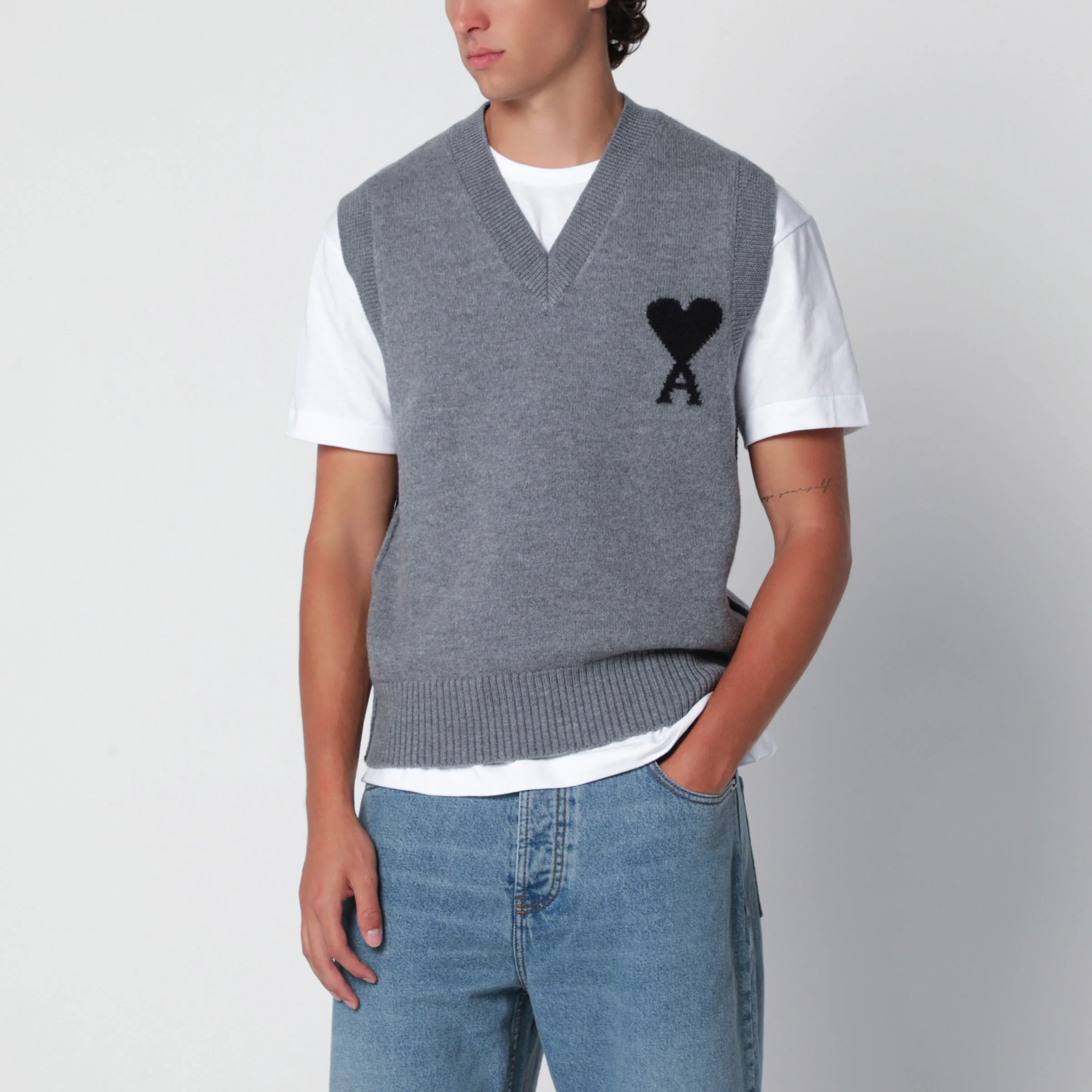Grey Ami de Coeur vest in wool - 1