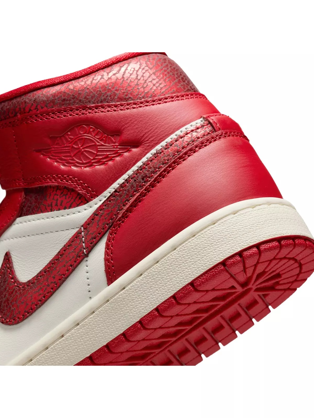 1 Mid SE "Sail/Varsity Red/Team Red" Women's Shoe - 11