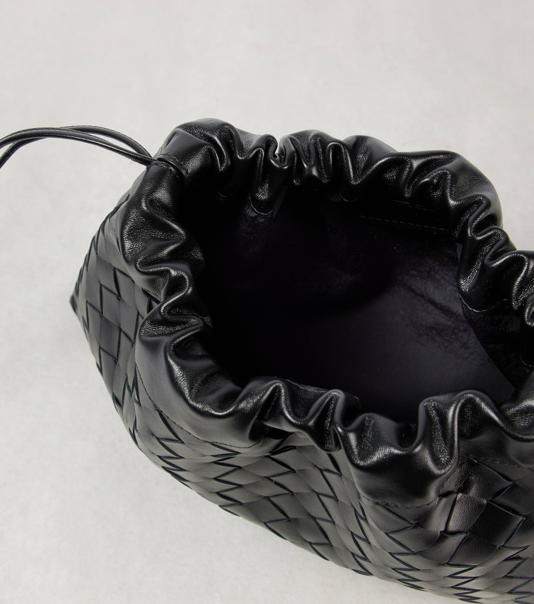 Dustbag Intrecciato leather clutch - 3