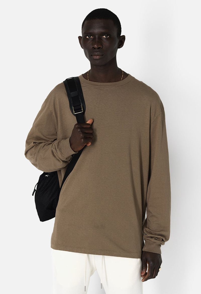 John Elliott LS UNIVERSITY TEE outlook