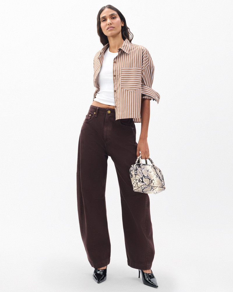 Charlie Barrel Jeans Lightweight Rigid in Espresso 2
